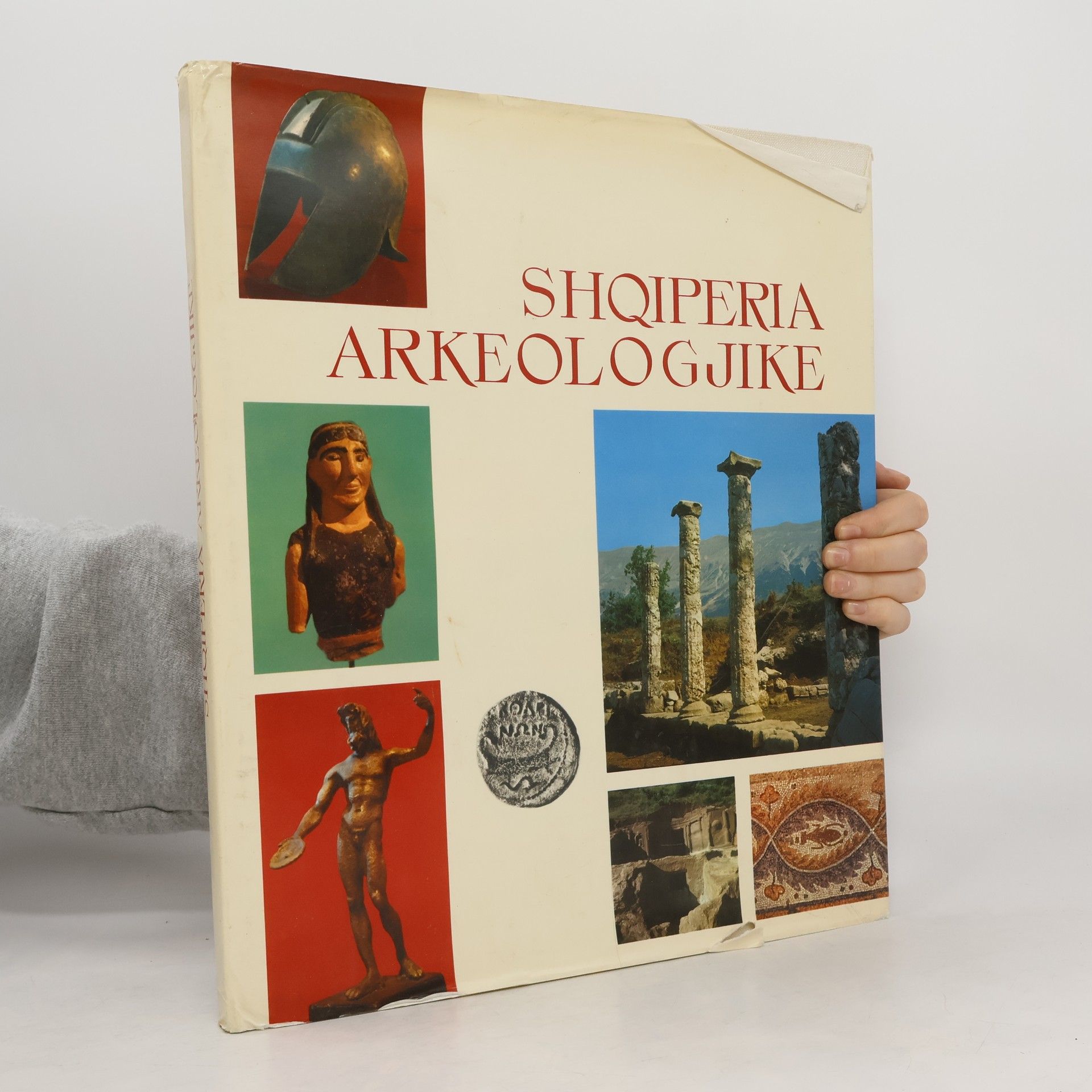 Collectif d'auteurs Shqiperia Arkeologjike