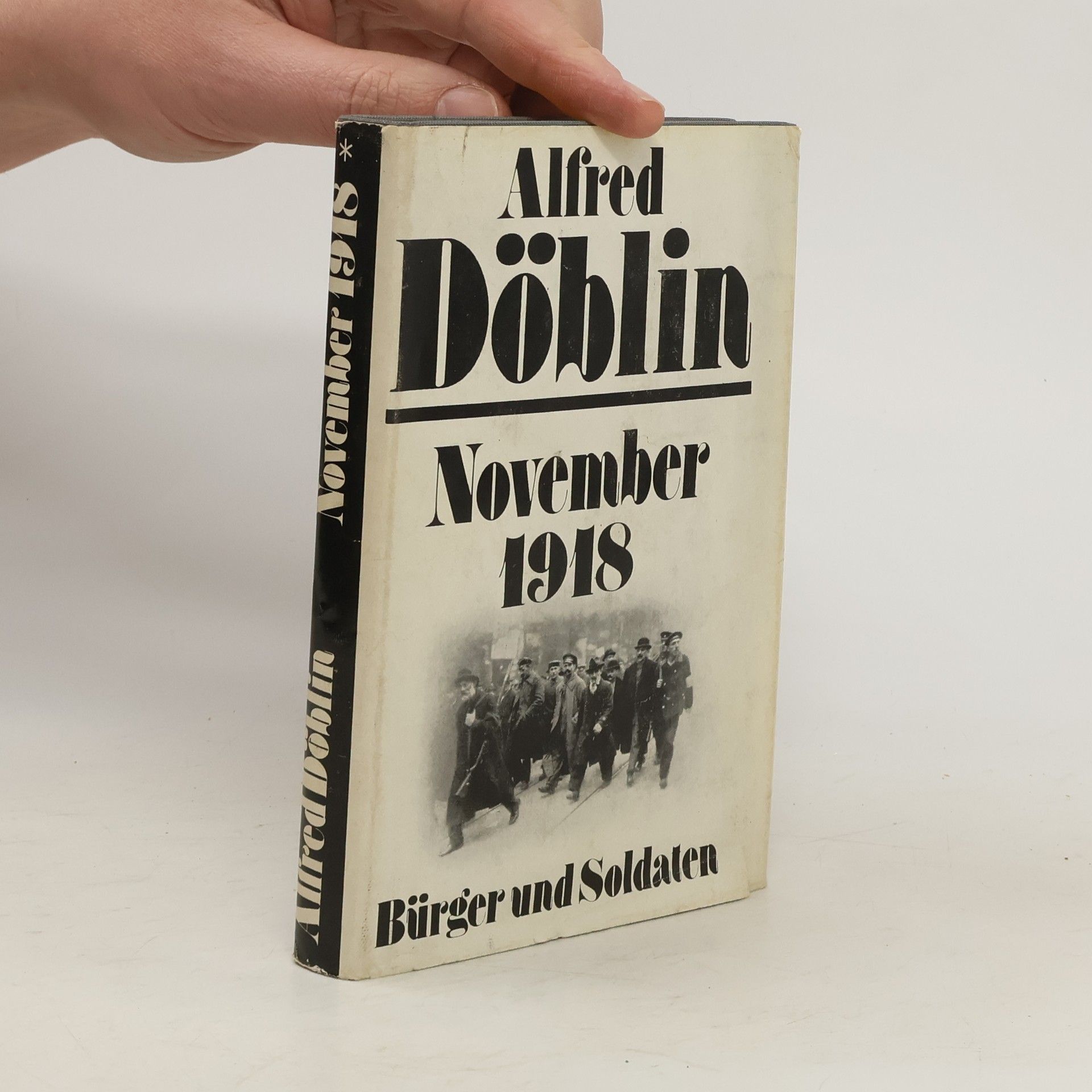Alfred Döblin November 1918
