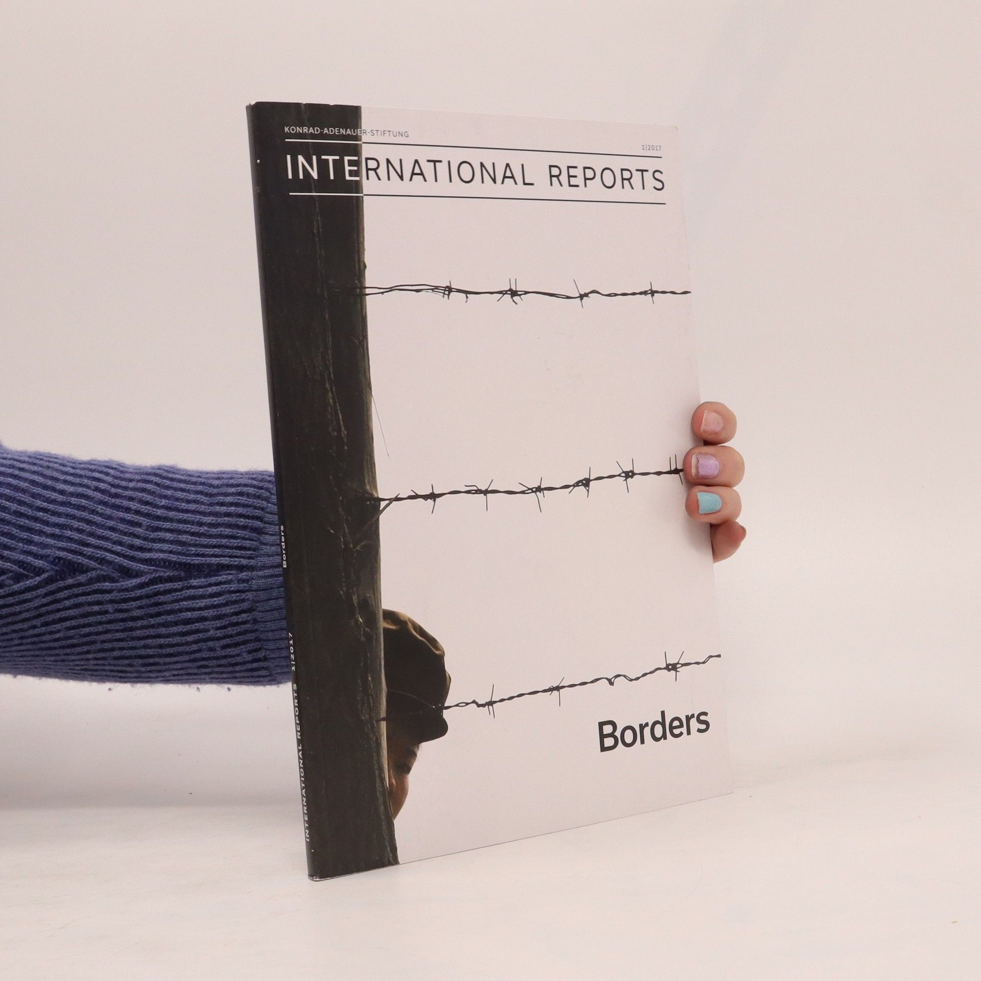 Collectif d'auteurs International reports 1/2017