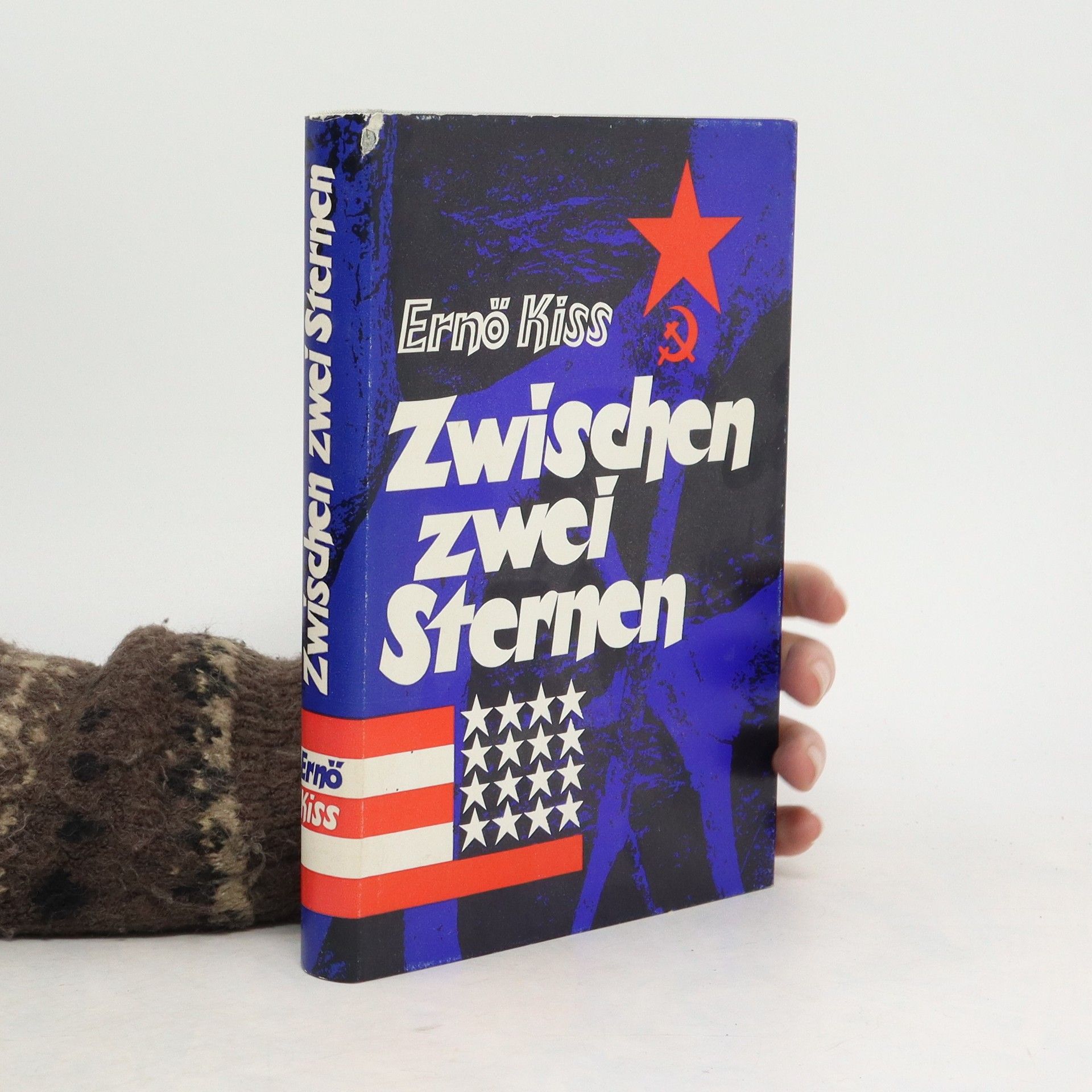 Zwischen zwei Sternen.
