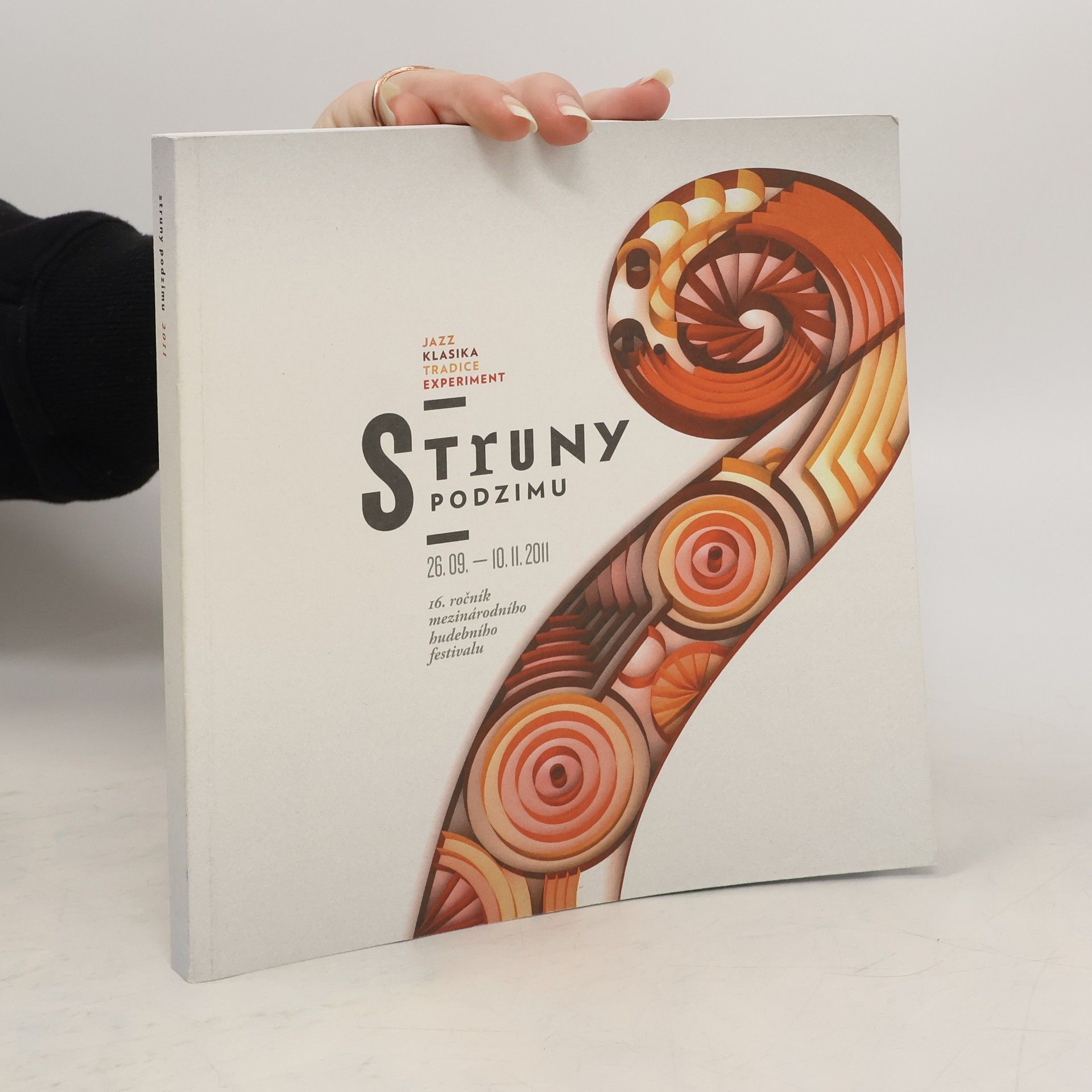 Guy Borg Struny podzimu 26.09-10.11.2011