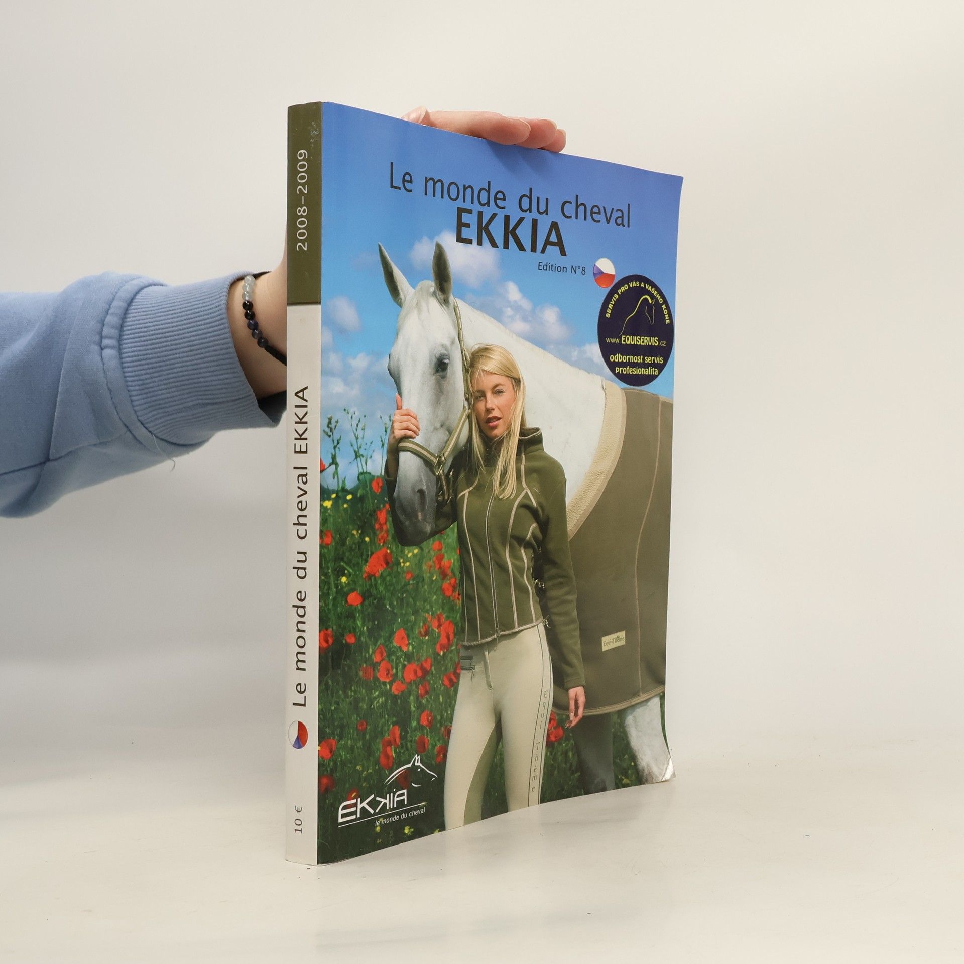 Collectif d'auteurs Le monde du cheval Ekkia