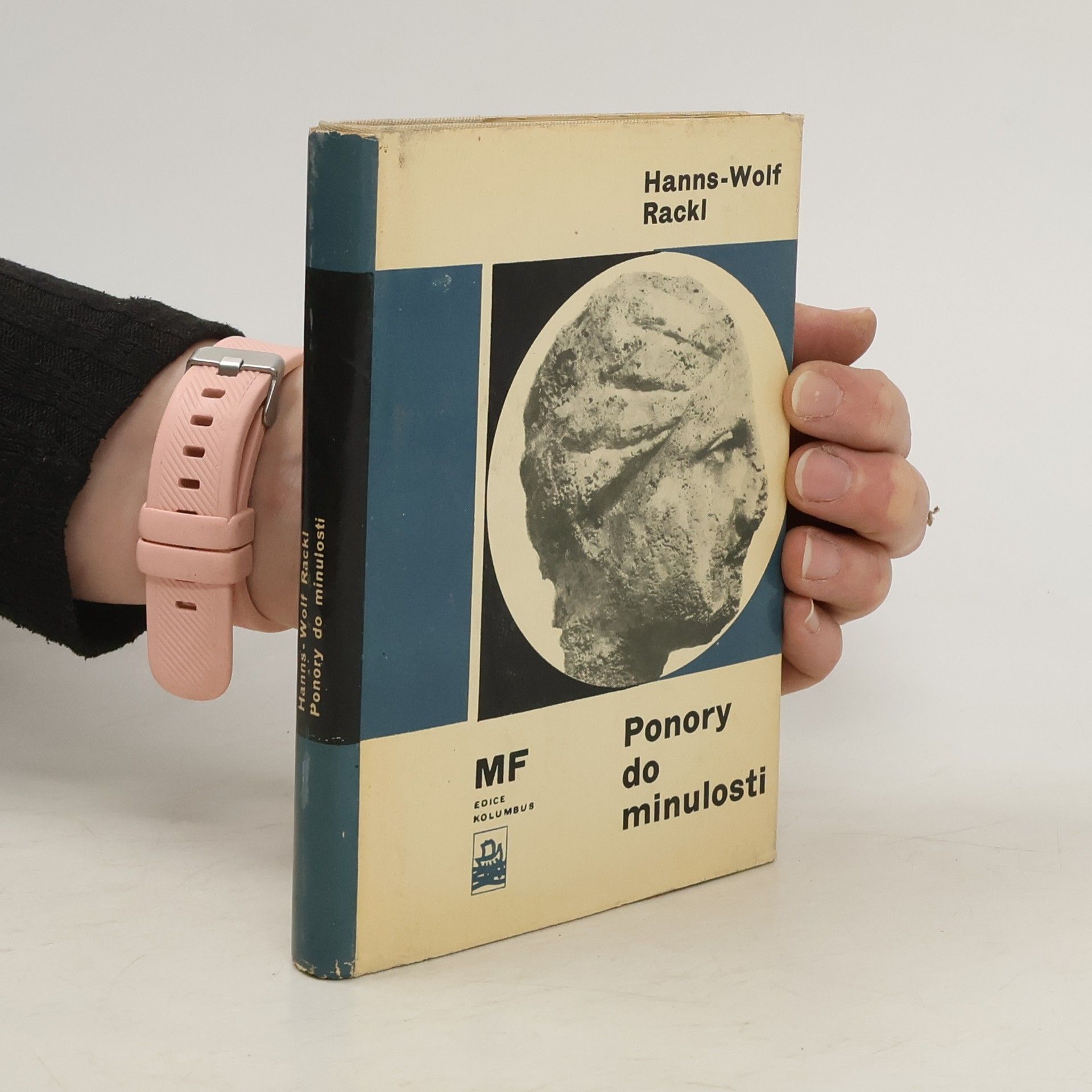 Hanns Wolf Rackl Ponory do minulosti