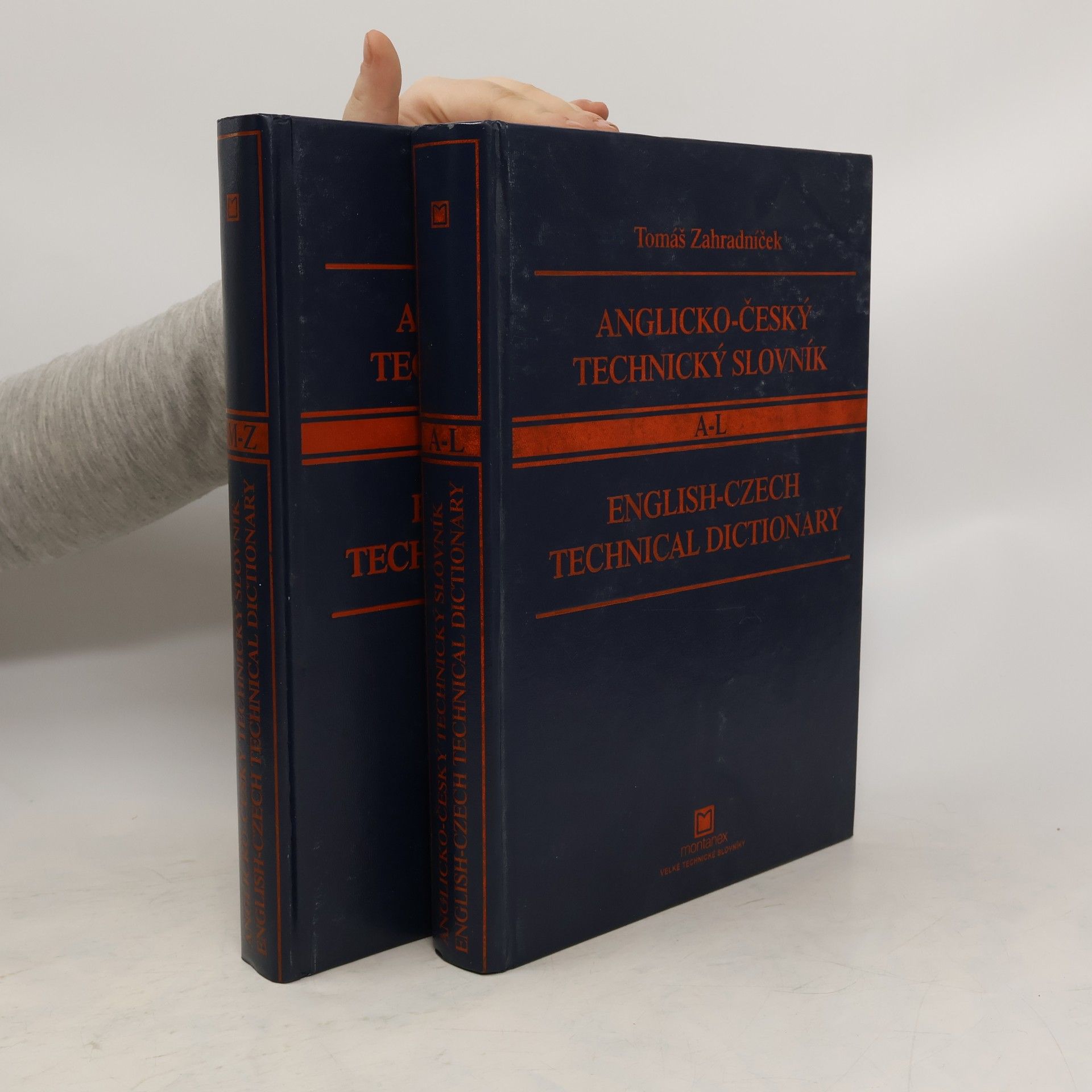 Tomáš Zahradníček Anglicko-český technický slovník = English-Czech Technical Dictionary