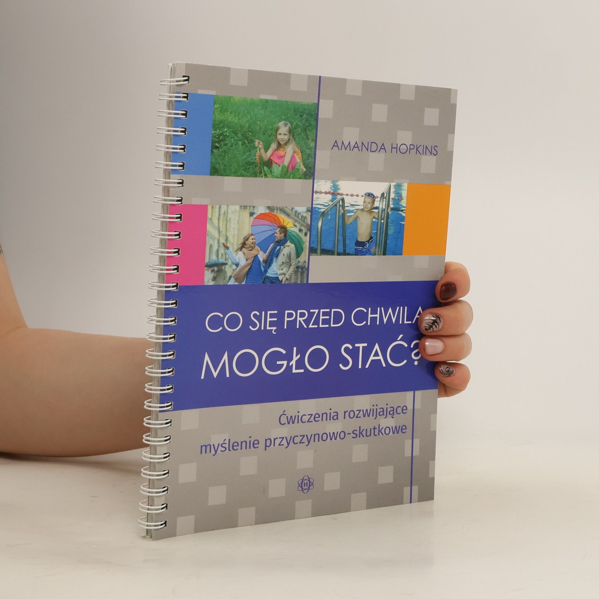 AMANDA HOPKINS Co się przed chwilą mogło stać?