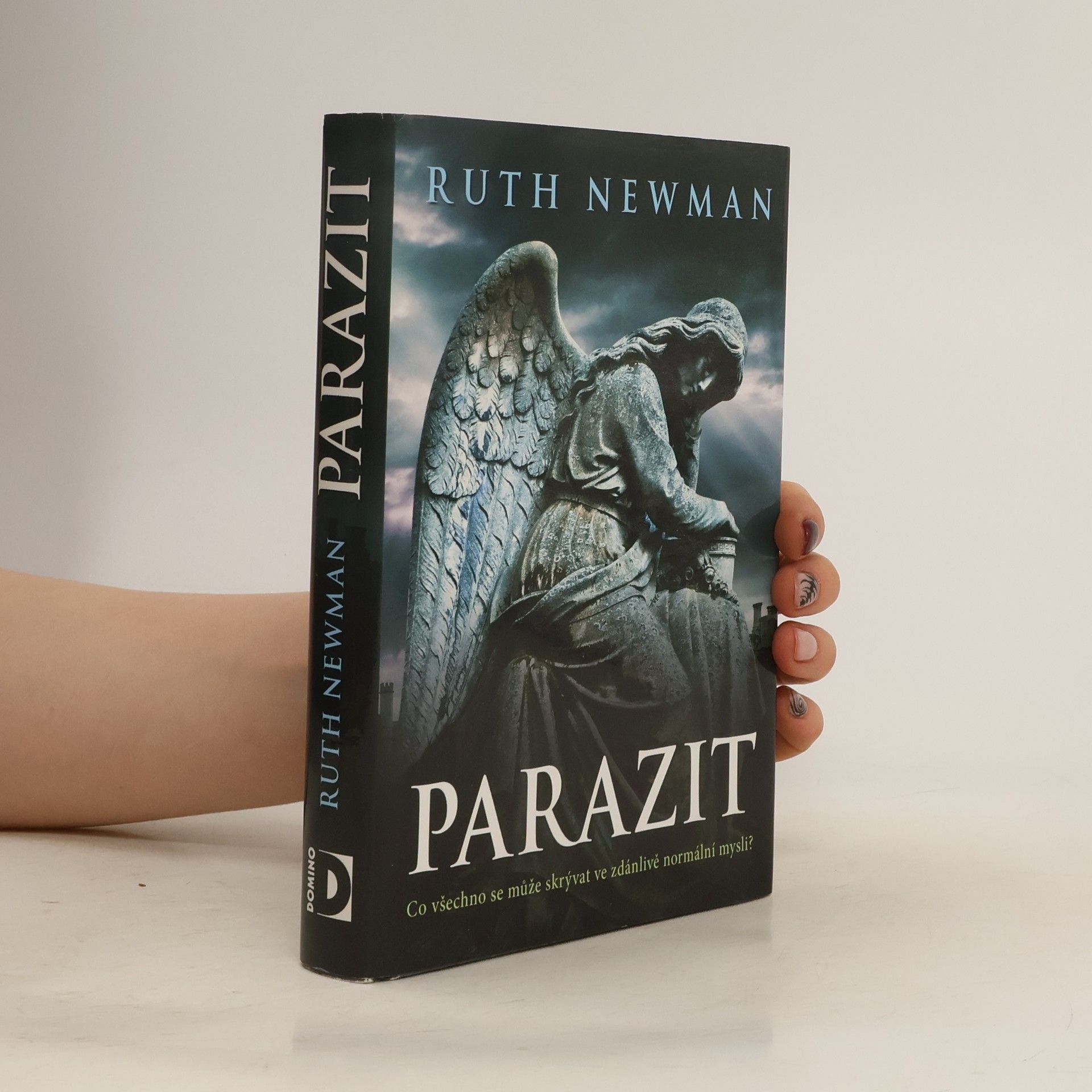 Ruth Newman Parazit