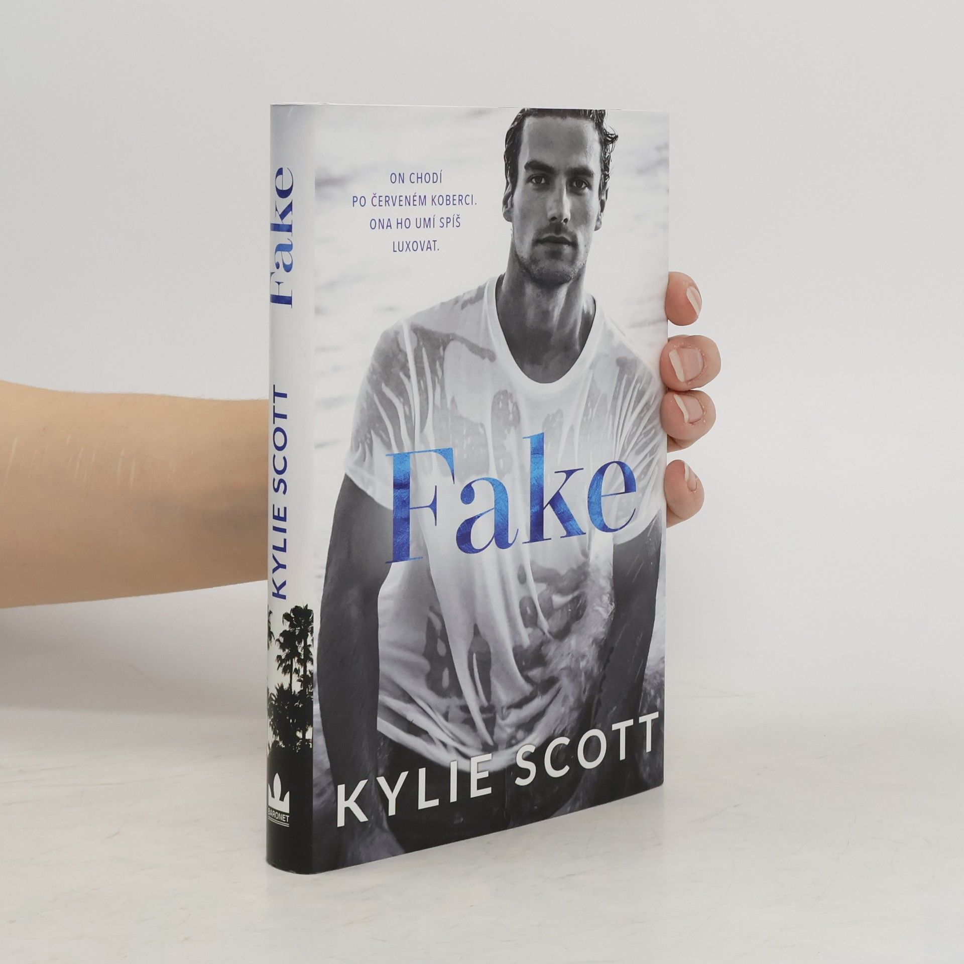 Kylie Scott Fake: West Hollywood.