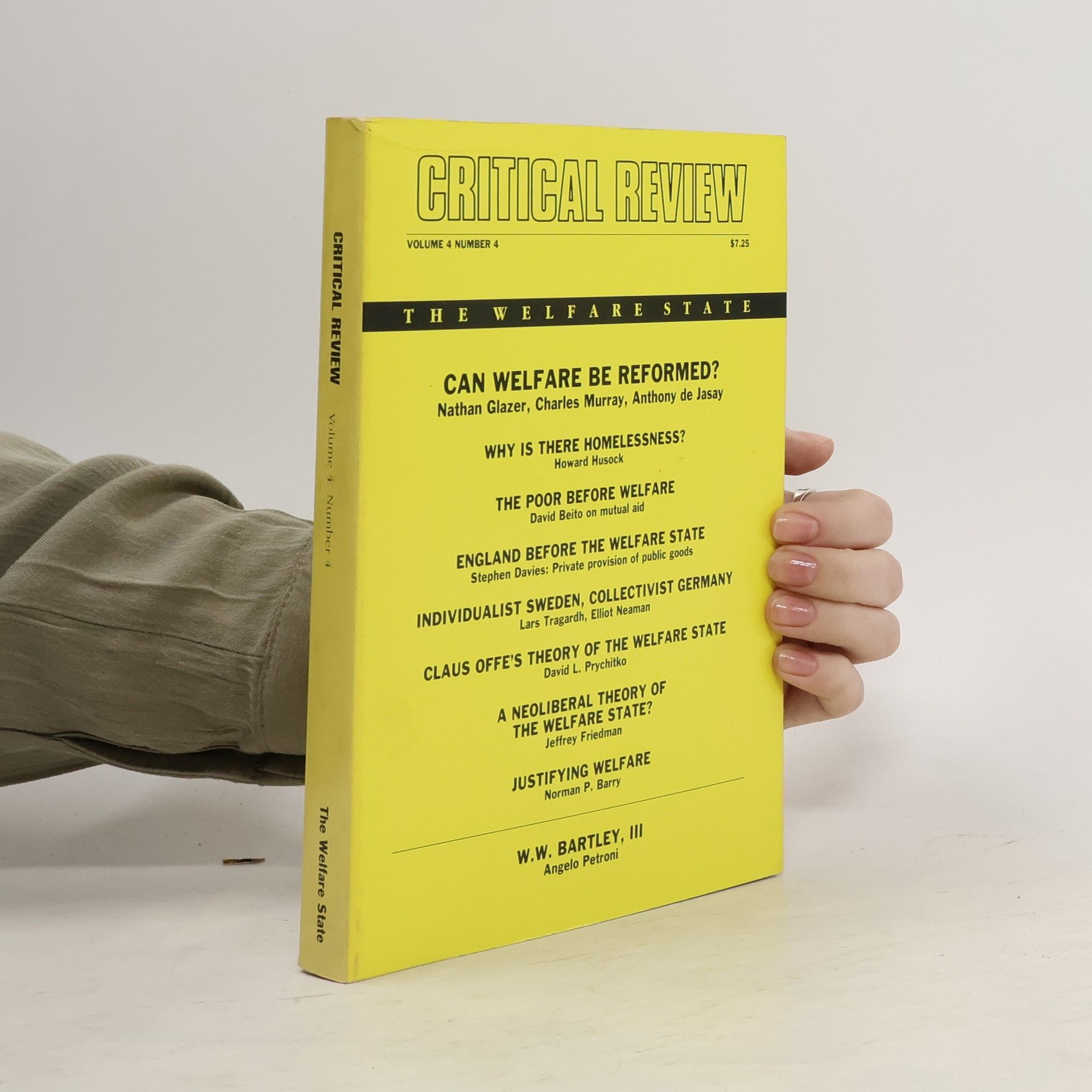 AA.VV. Critical Review