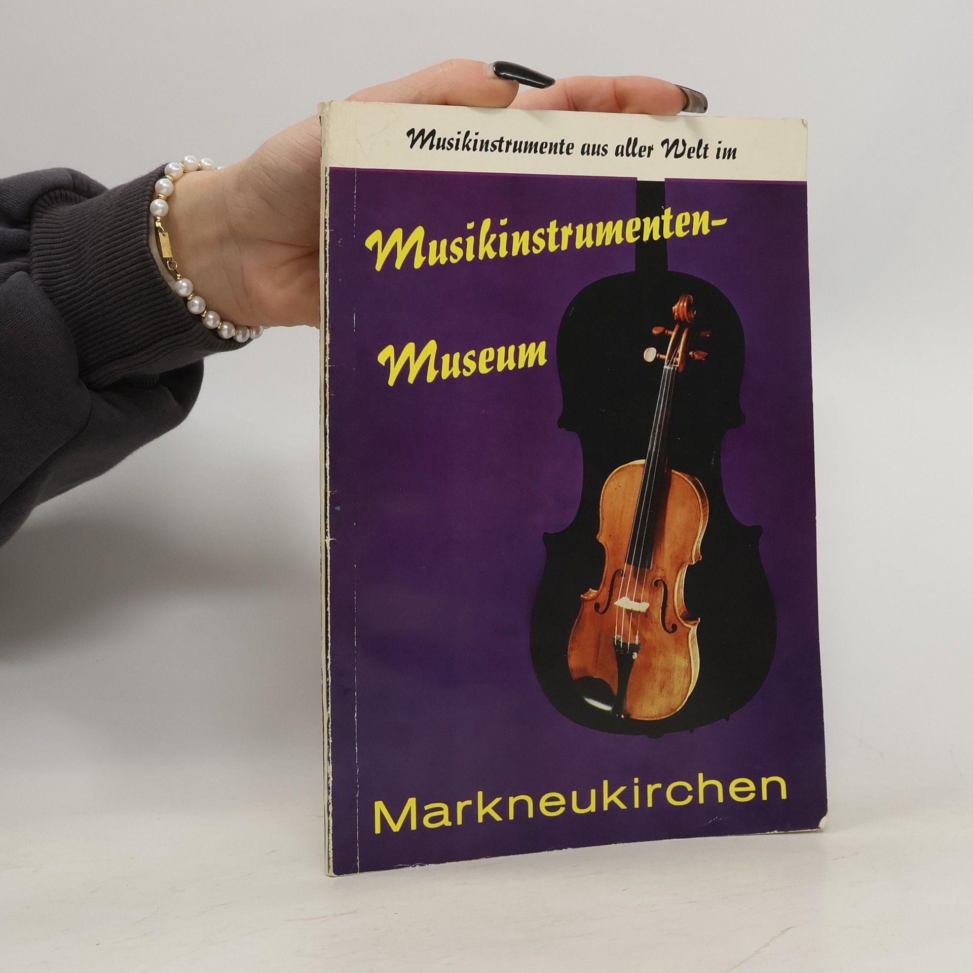 AA.VV. Musikinstrumenten-Museum