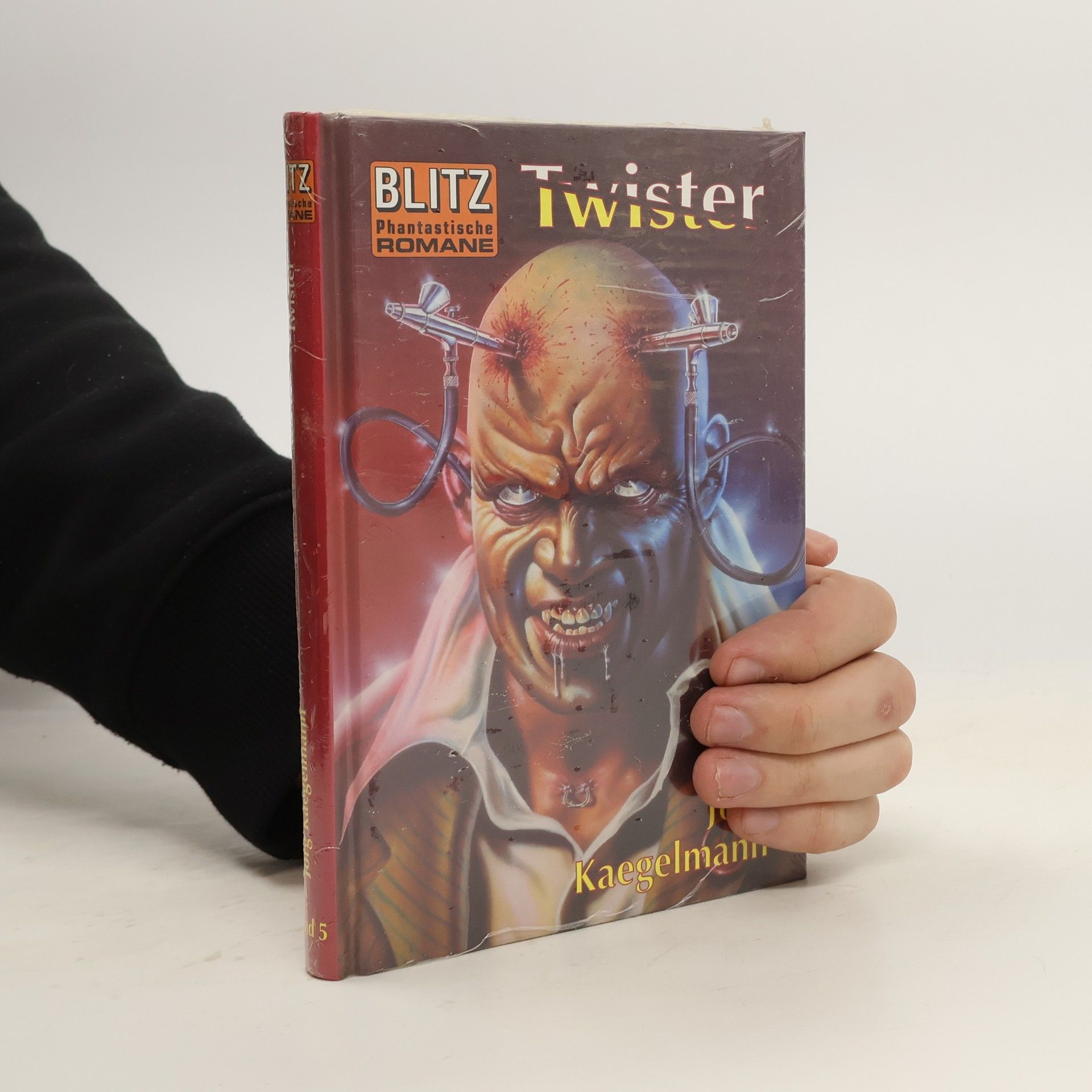 Jörg Kaegelmann Twister. Science Fiction-Roman