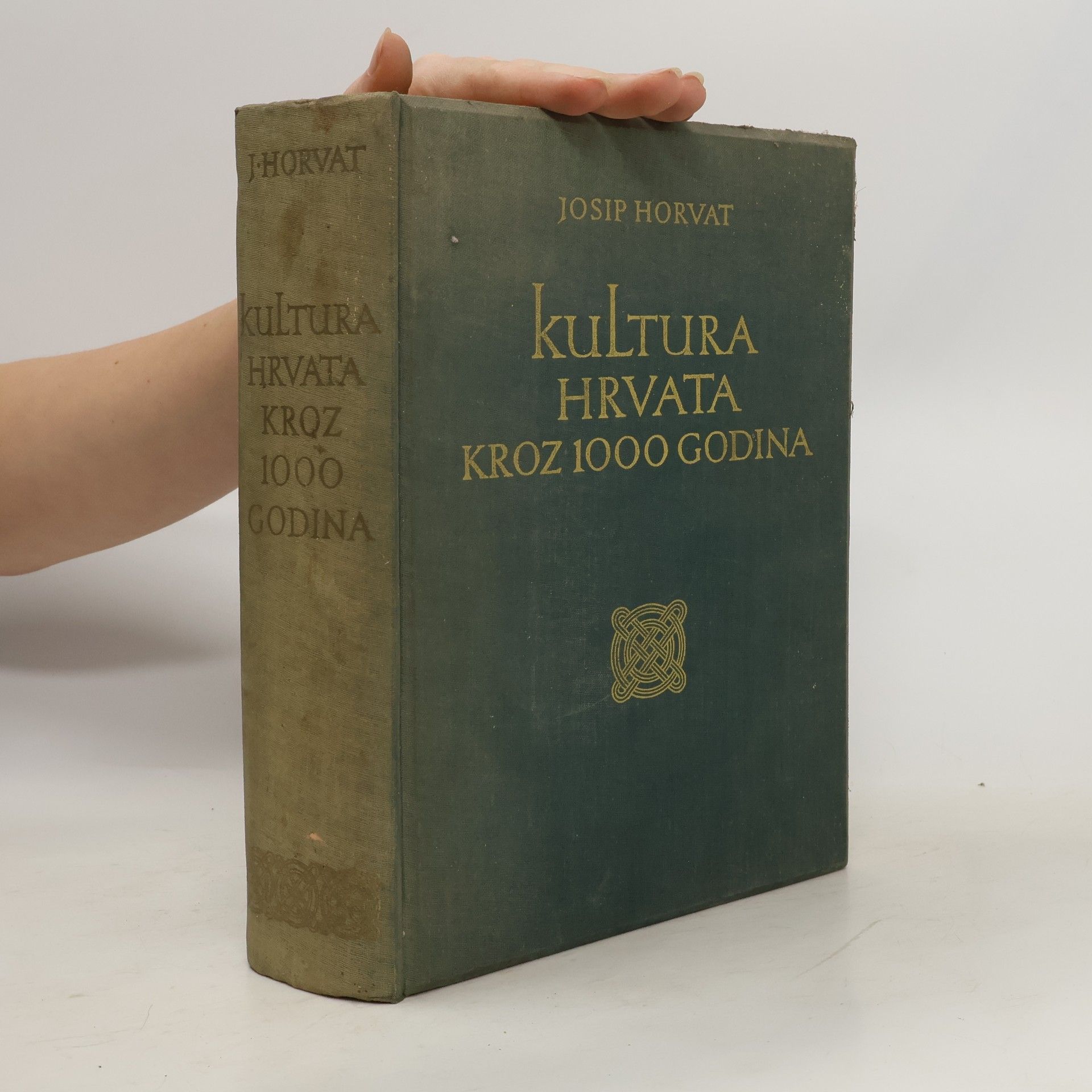 Kultura Hrvata Kroz 1000 Godina