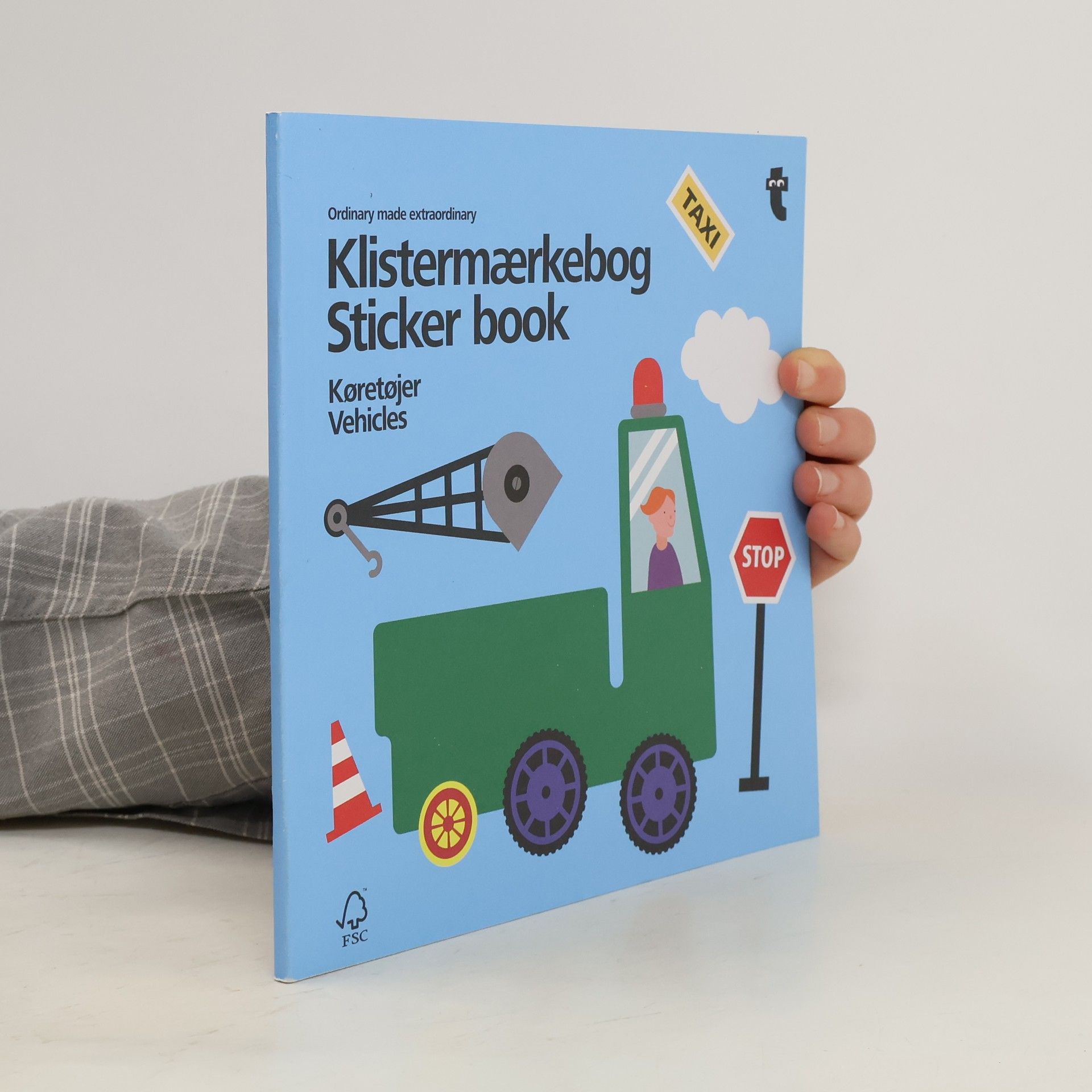 Kolektiv autorů Sticker Book. Vehicles