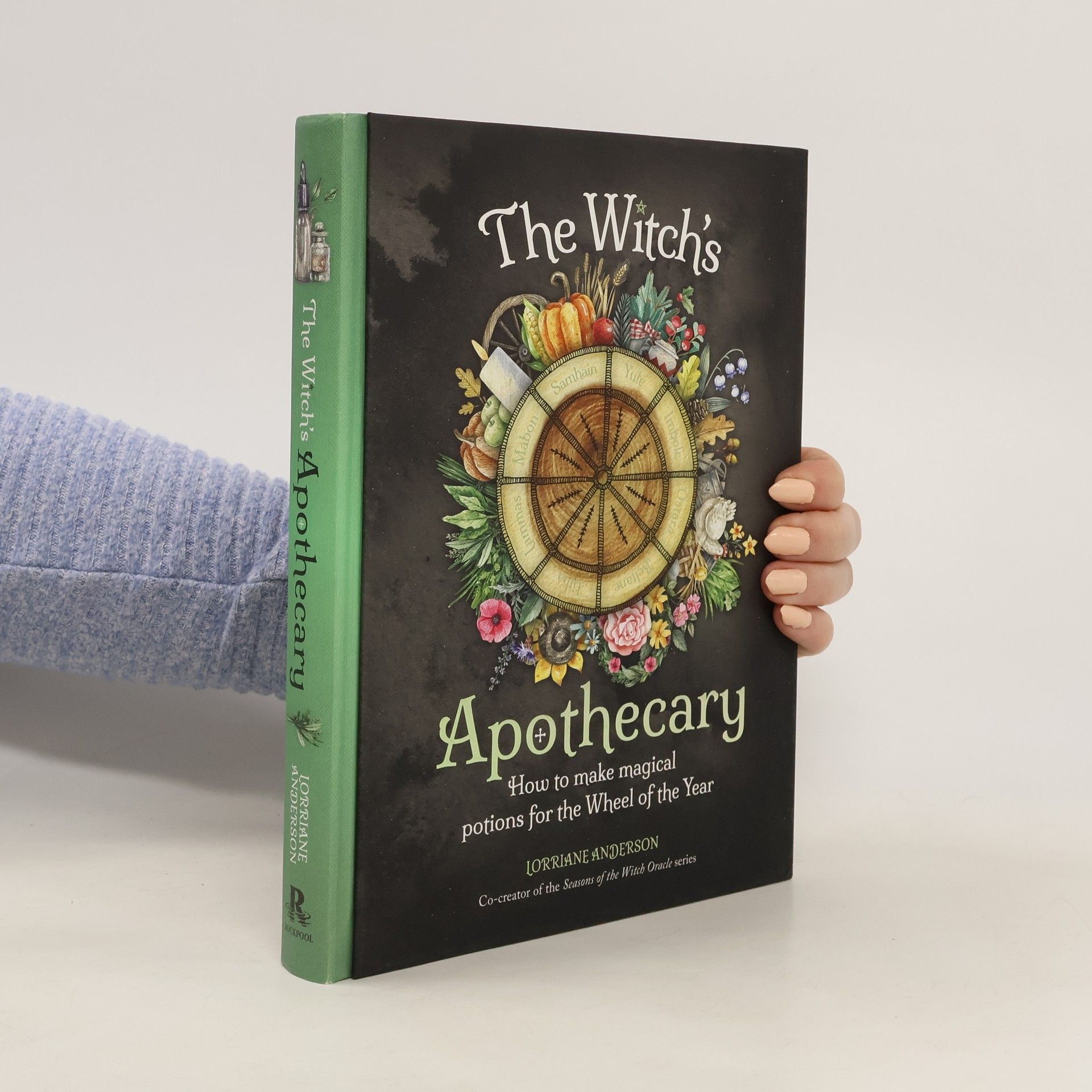 Lorriane Anderson The Witch's Apothecary. Seasons of the Witch