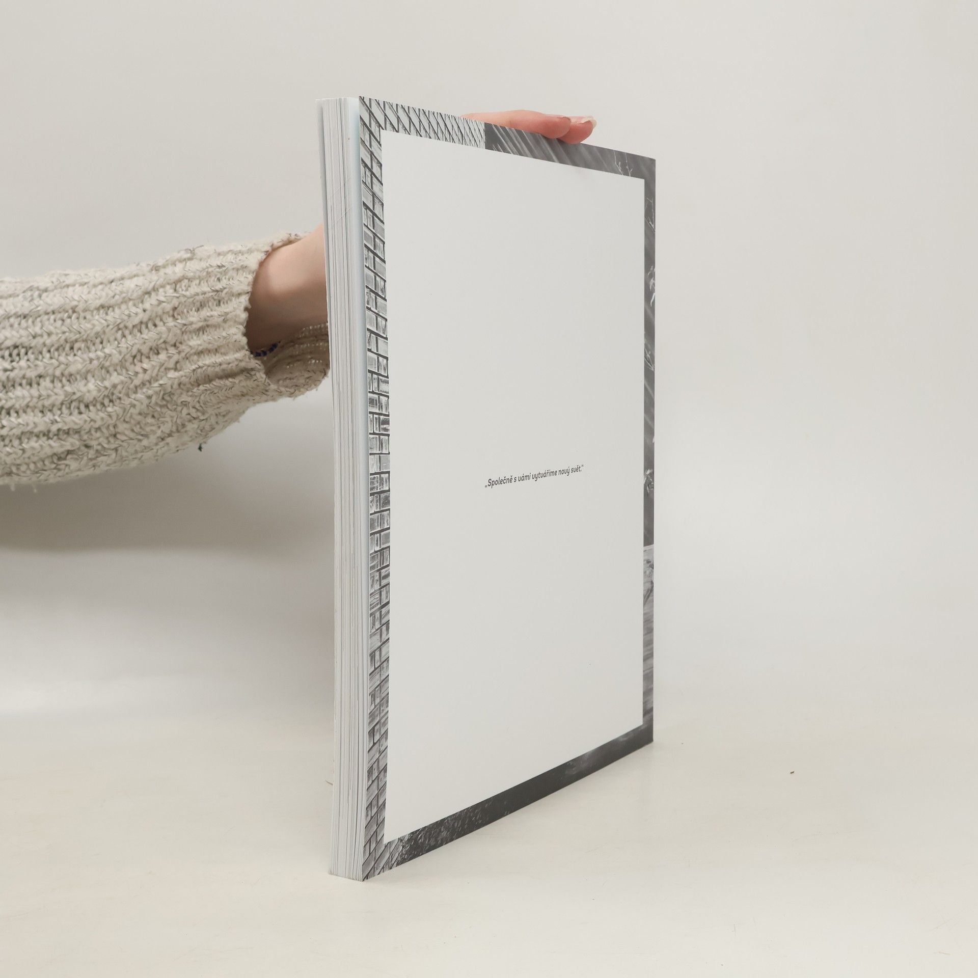 Various authors Intro 6. Sklo