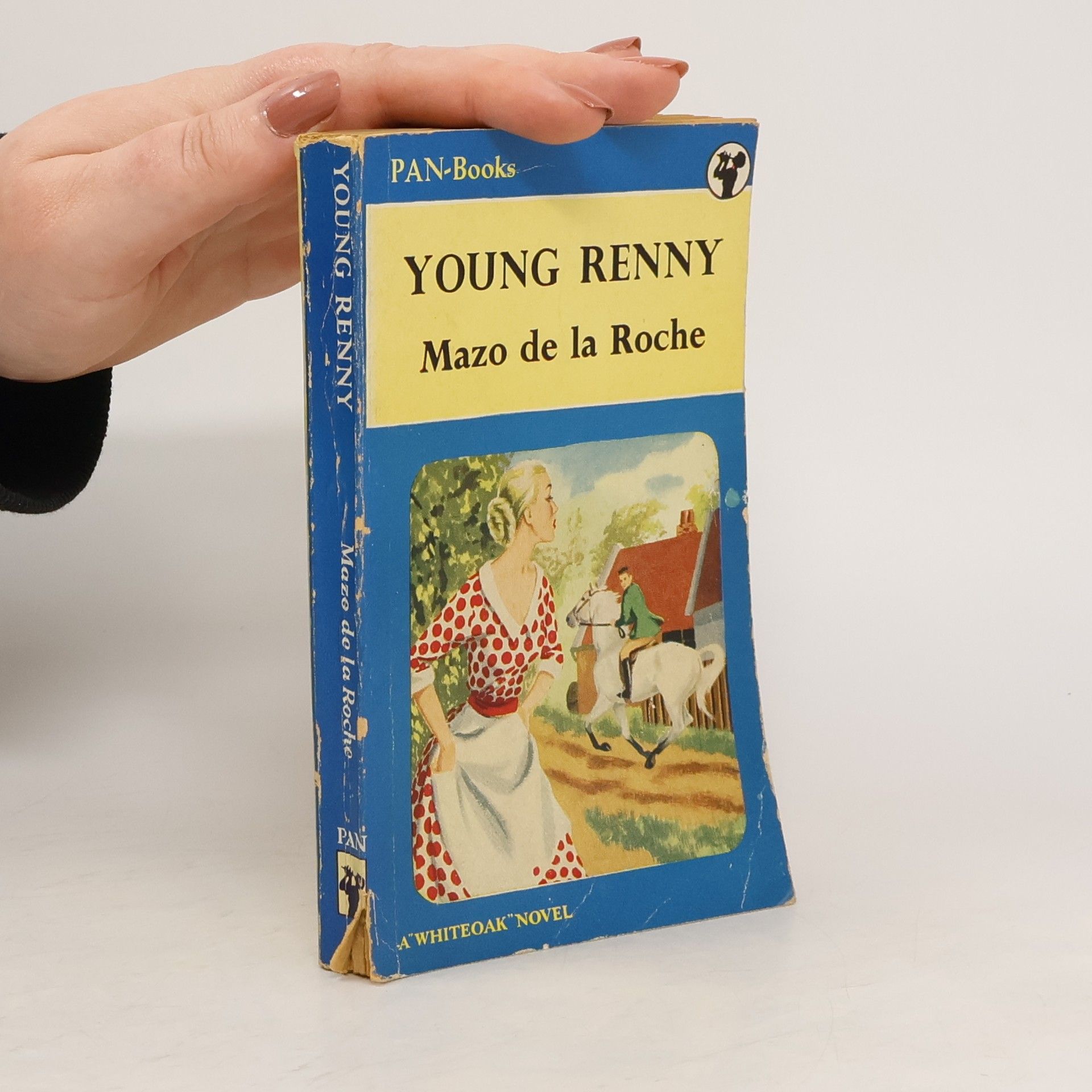 kolektiv Young Renny. Mazo de la Roche