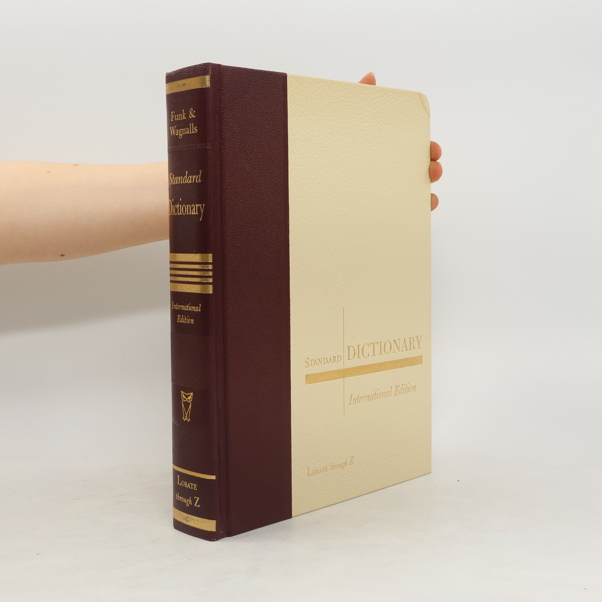 Kolektív autorov Standard Dictionary.