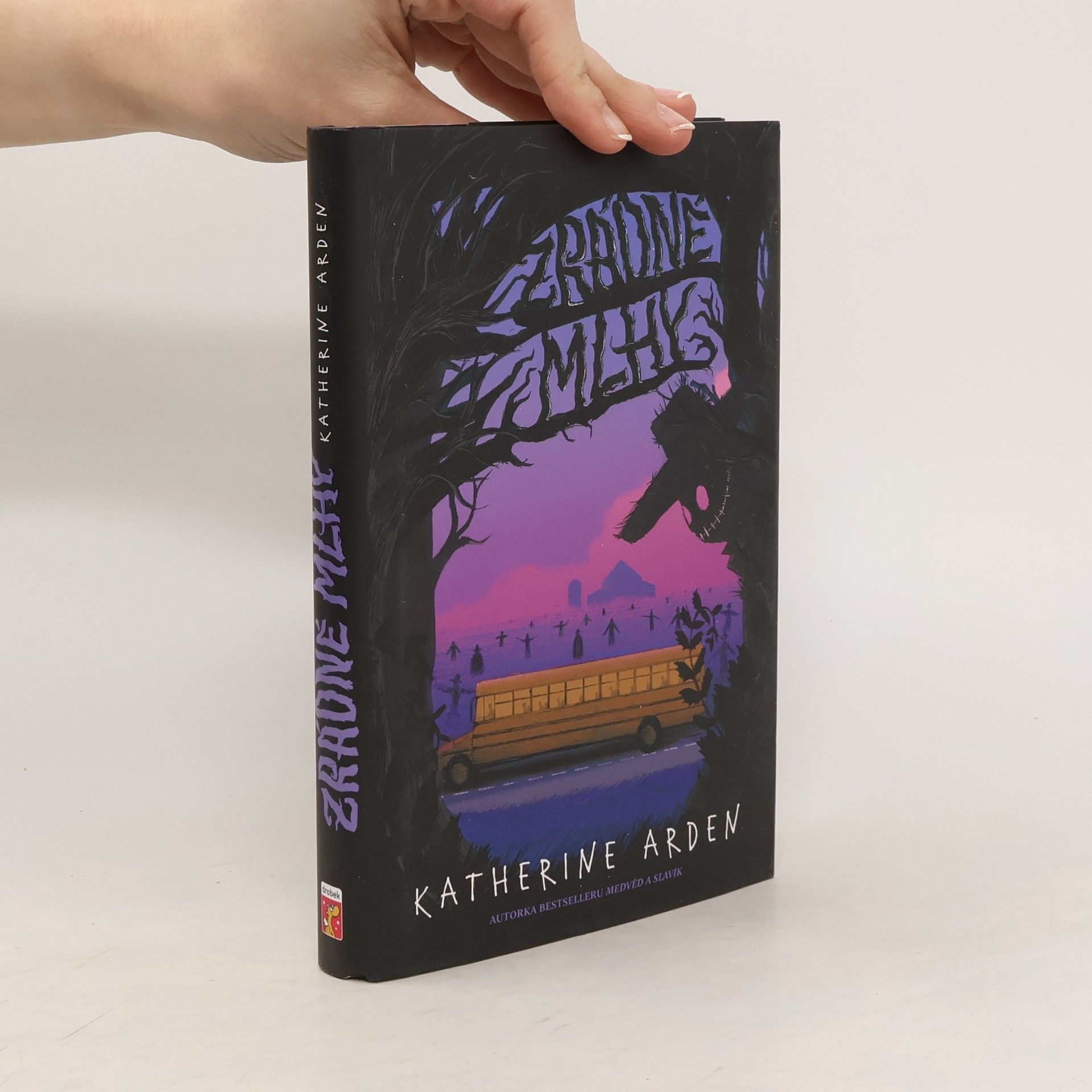 Katherine Arden Zrádné mlhy