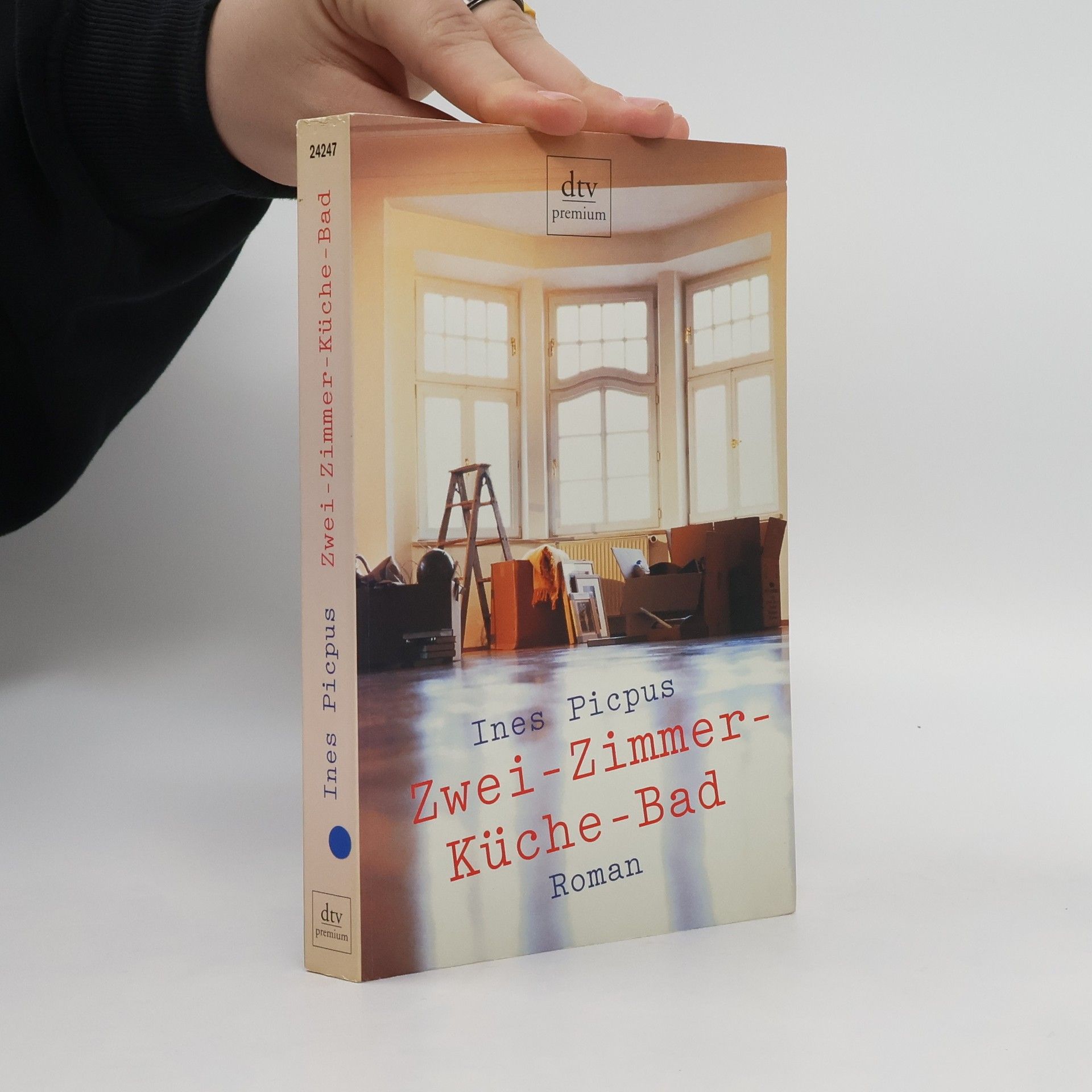 Ines Picpus Zwei-Zimmer-Küche-Bad