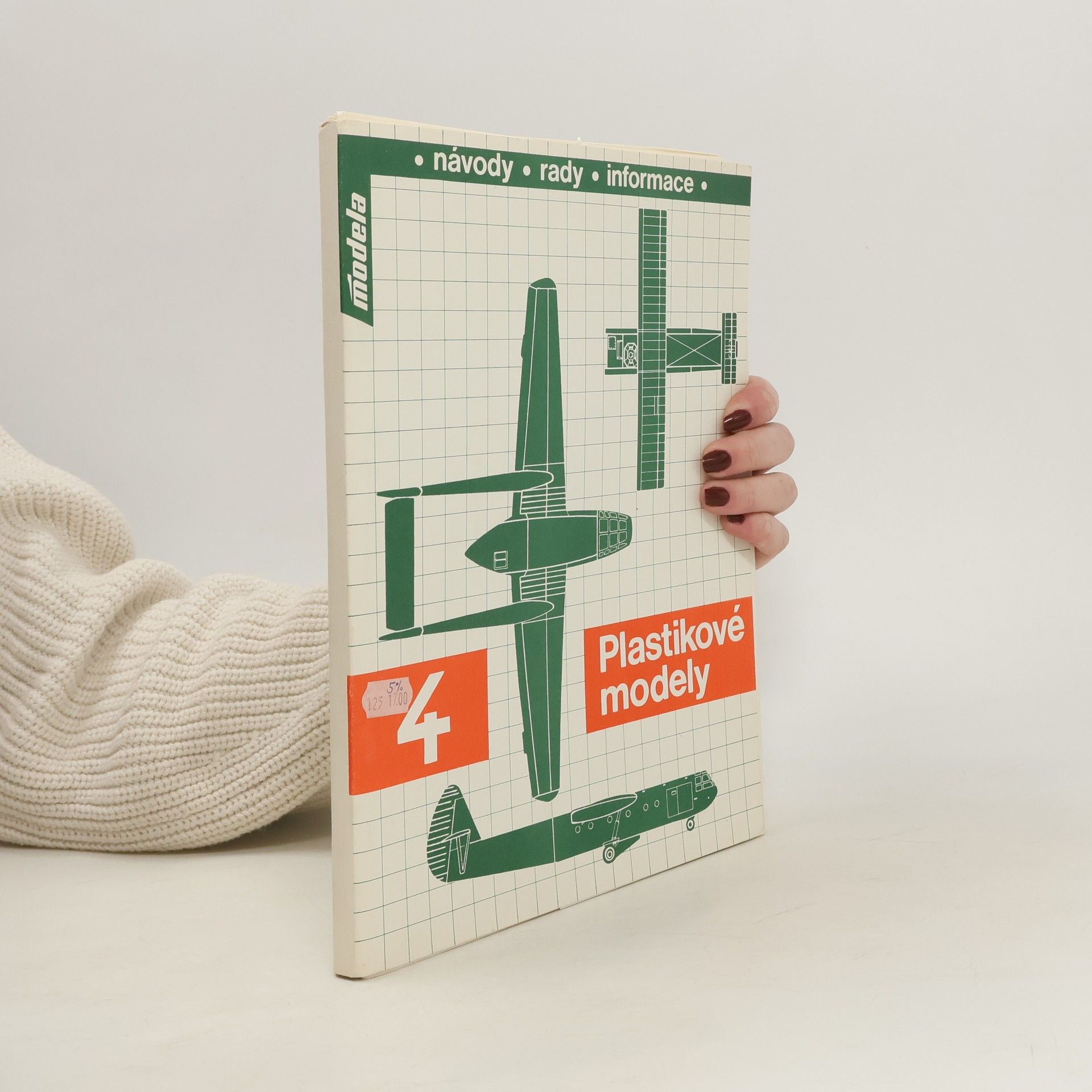kolektiv Stavíme plastikové modely 4