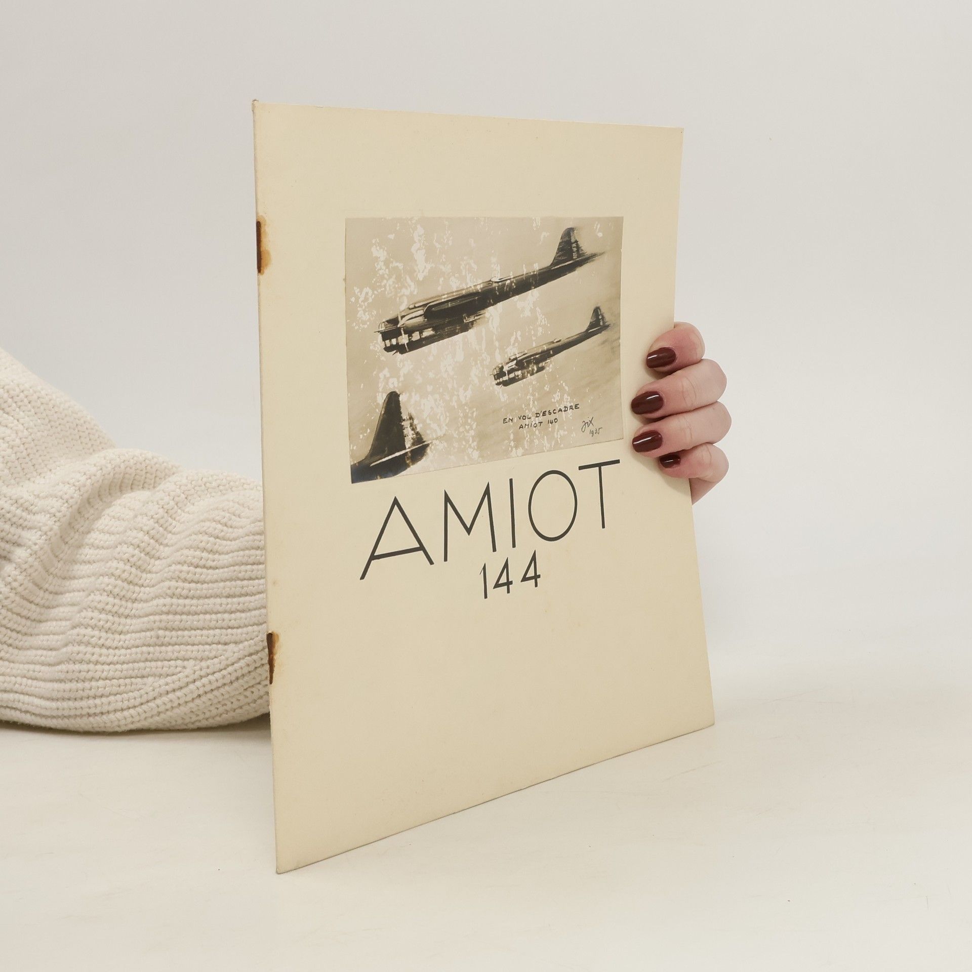 Collectif d'auteurs Amiot 144