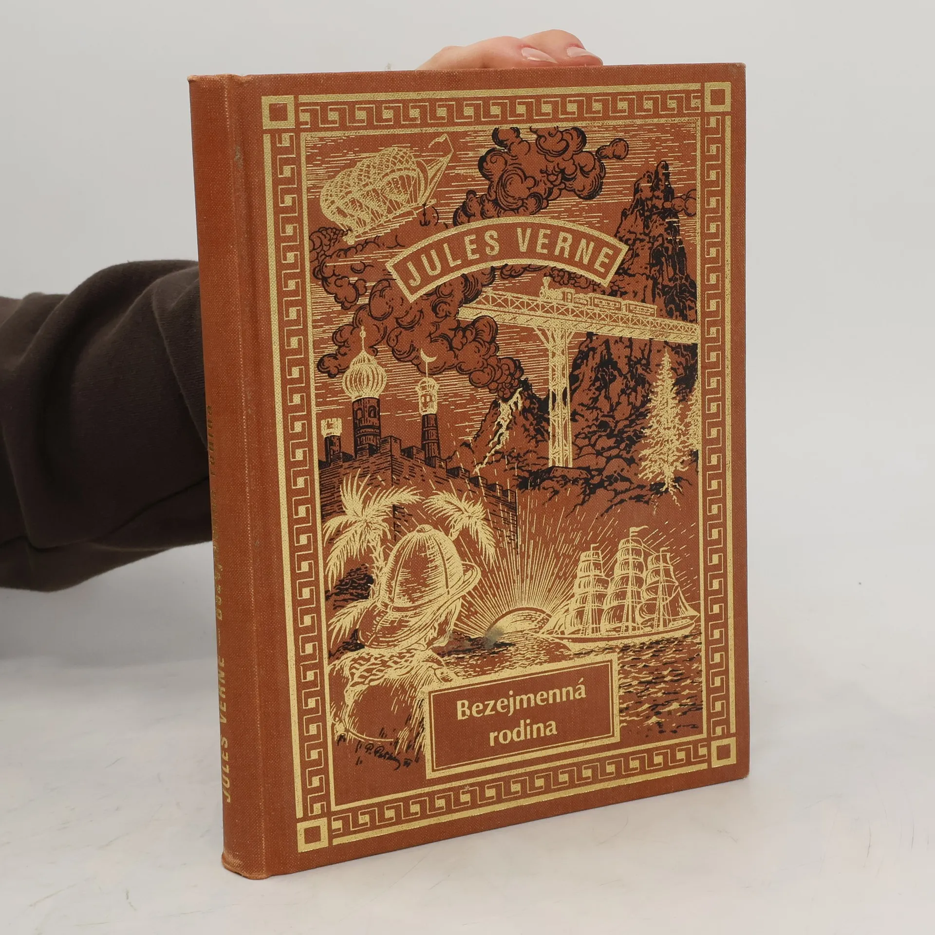 Bezejmenná rodina | Livre | rigide | Jules Verne | CS
