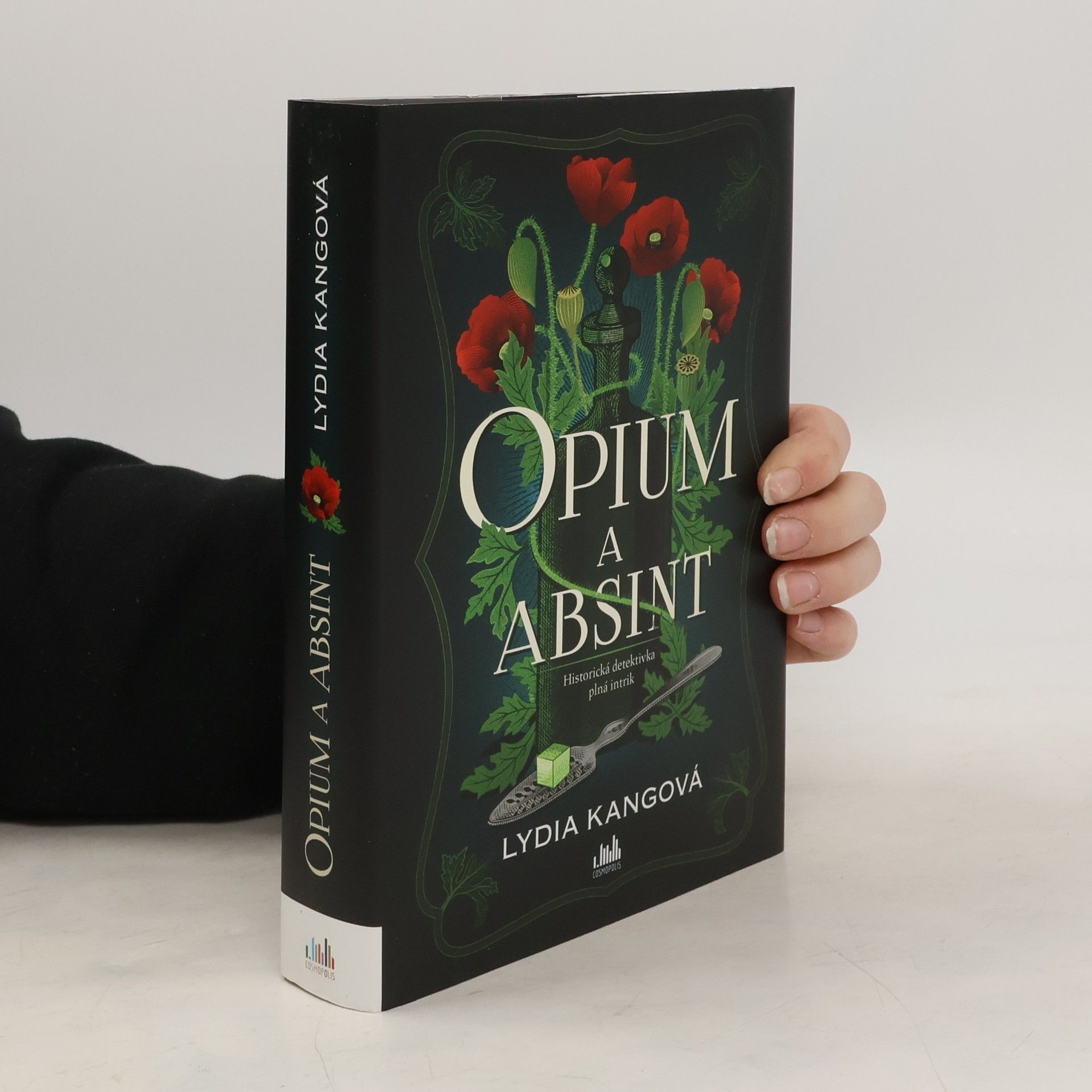 Lydia Kang Opium a absint