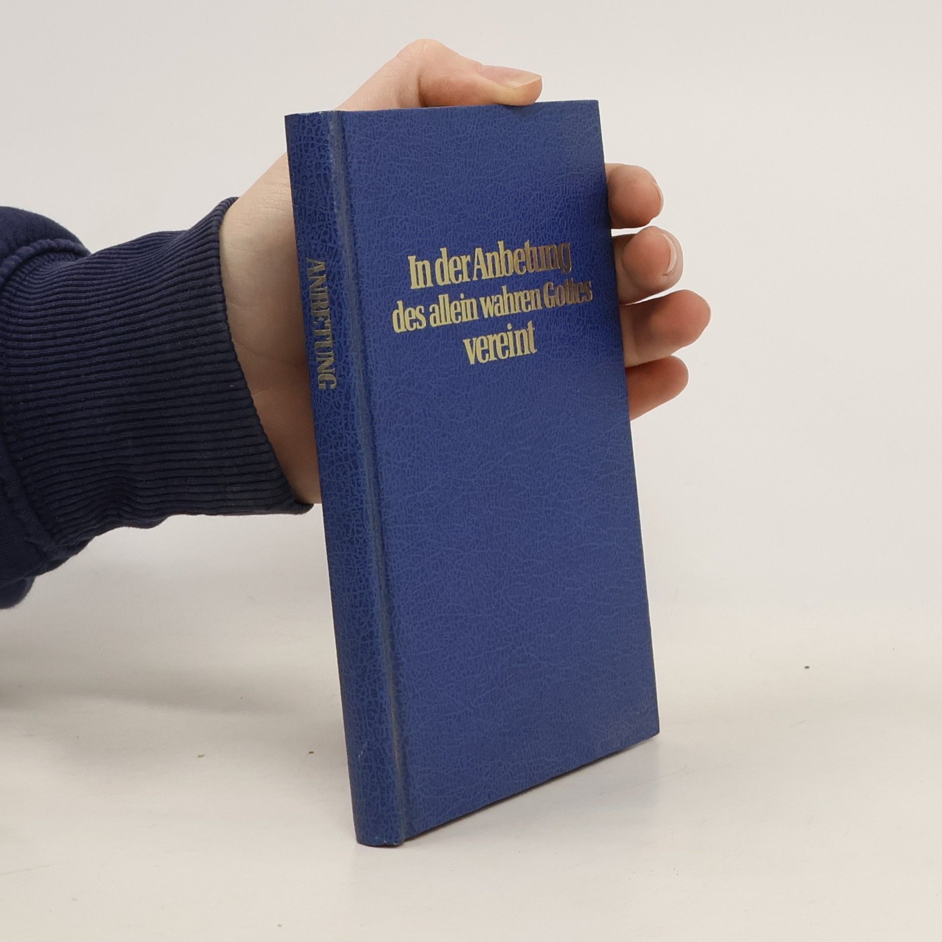 kolektiv In der Anbetung des allein wahren Gottes vereint