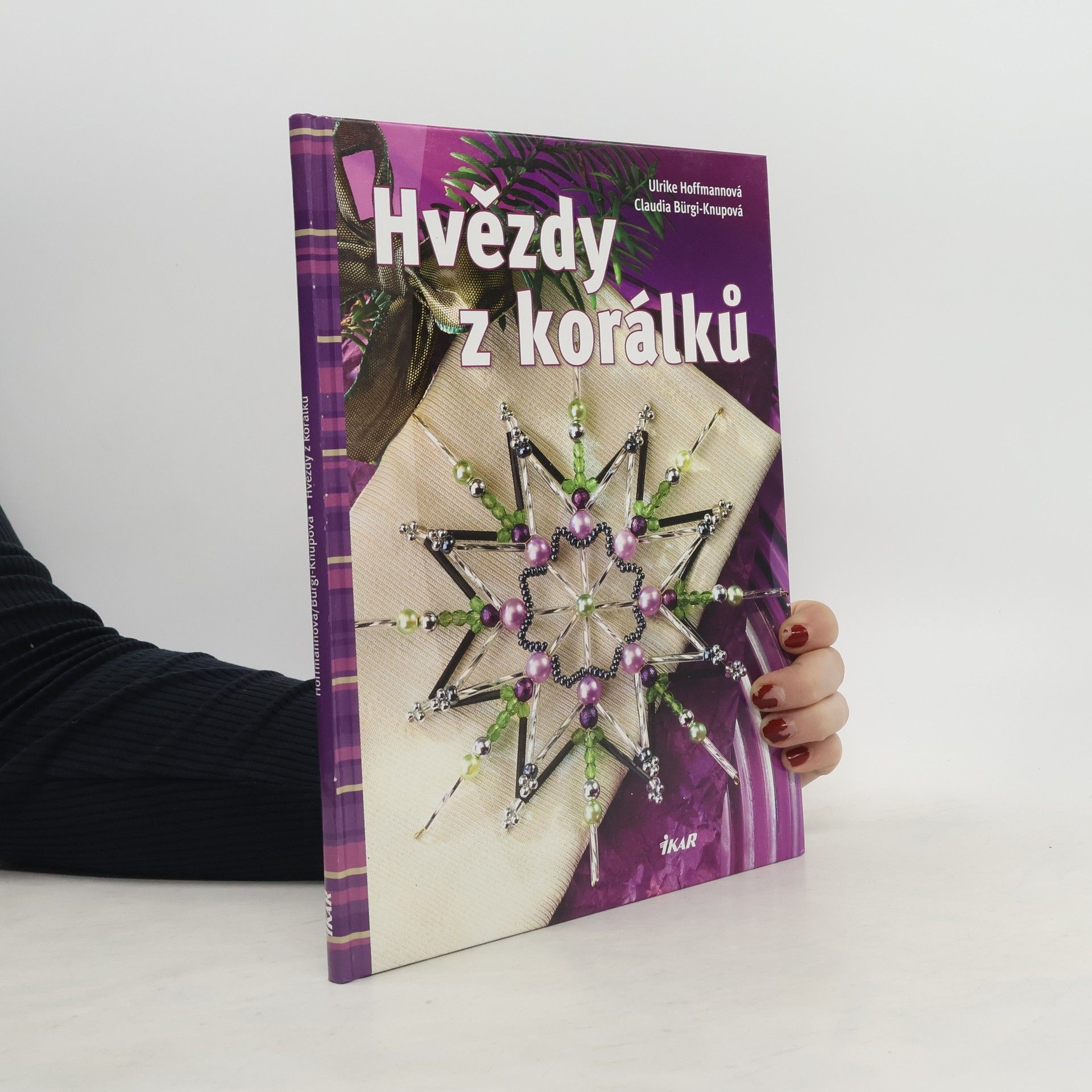 Ulrike Hoffmann-Richter Hvězdy z korálků