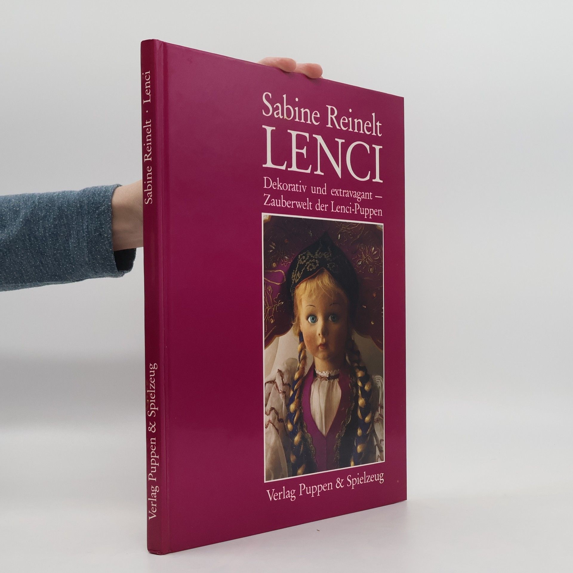 Sabine Reinelt Lenci
