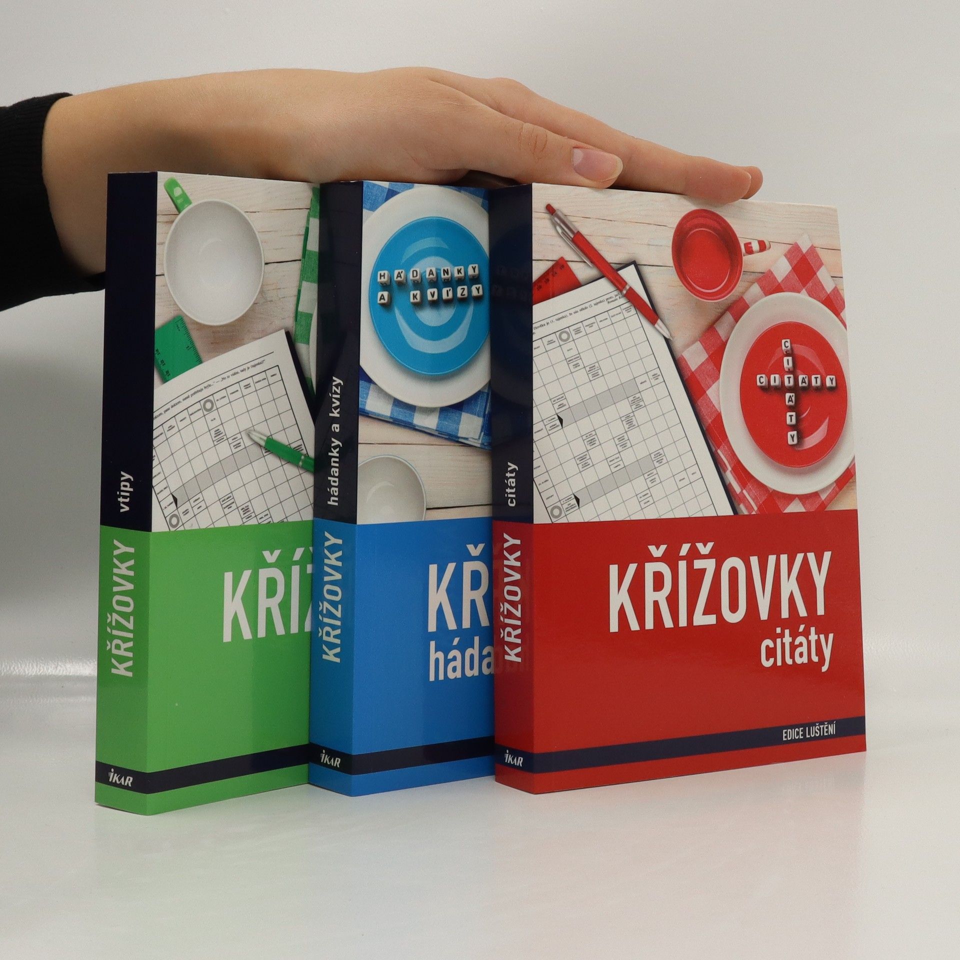 Kolektiv autorů Křížovky. Citáty, Hádanky a kvízy, vtipy. Tři knihy v boxu