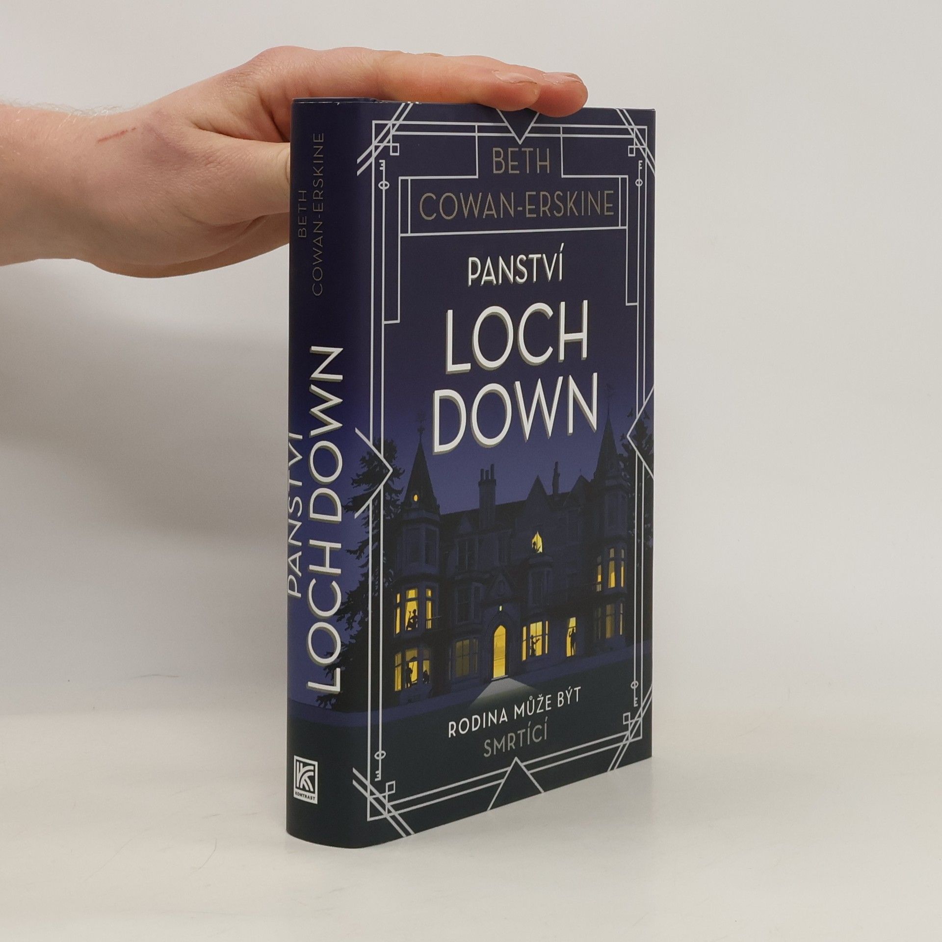 Beth CowanErskine Panství Loch Down