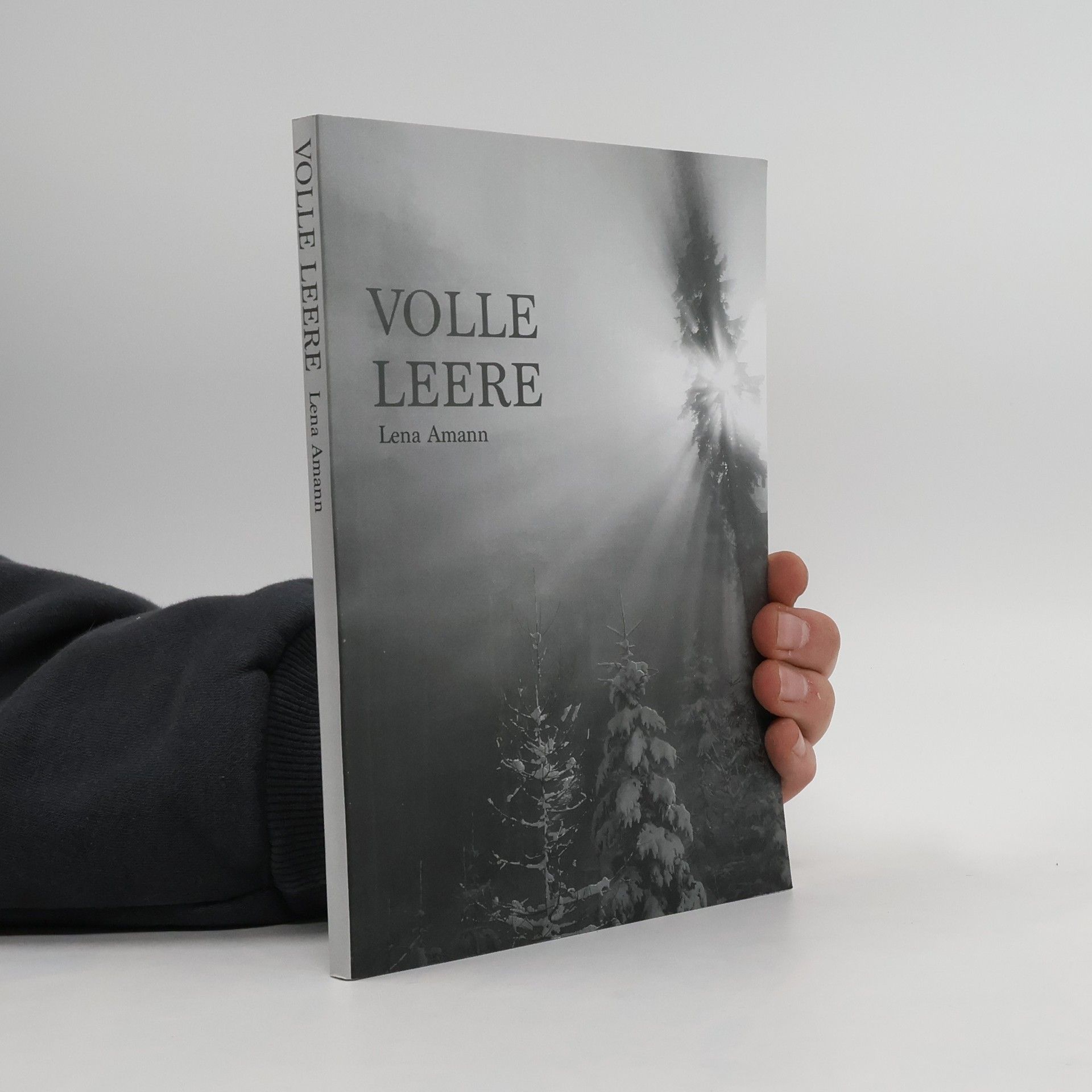 Lena Amann Volle Leere