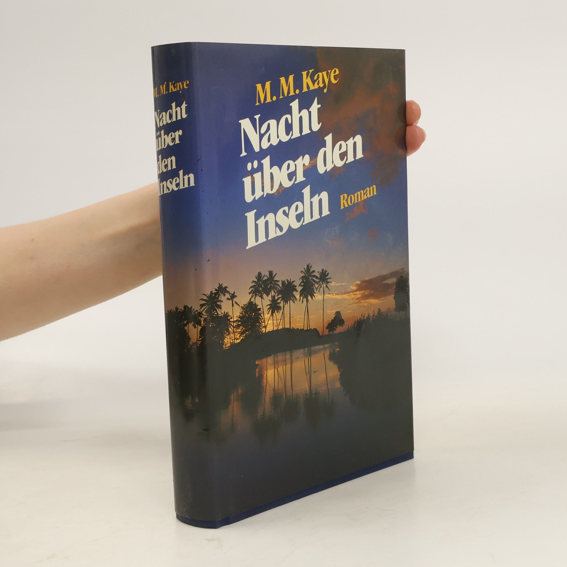 M. M. Kaye Nacht über den Inseln