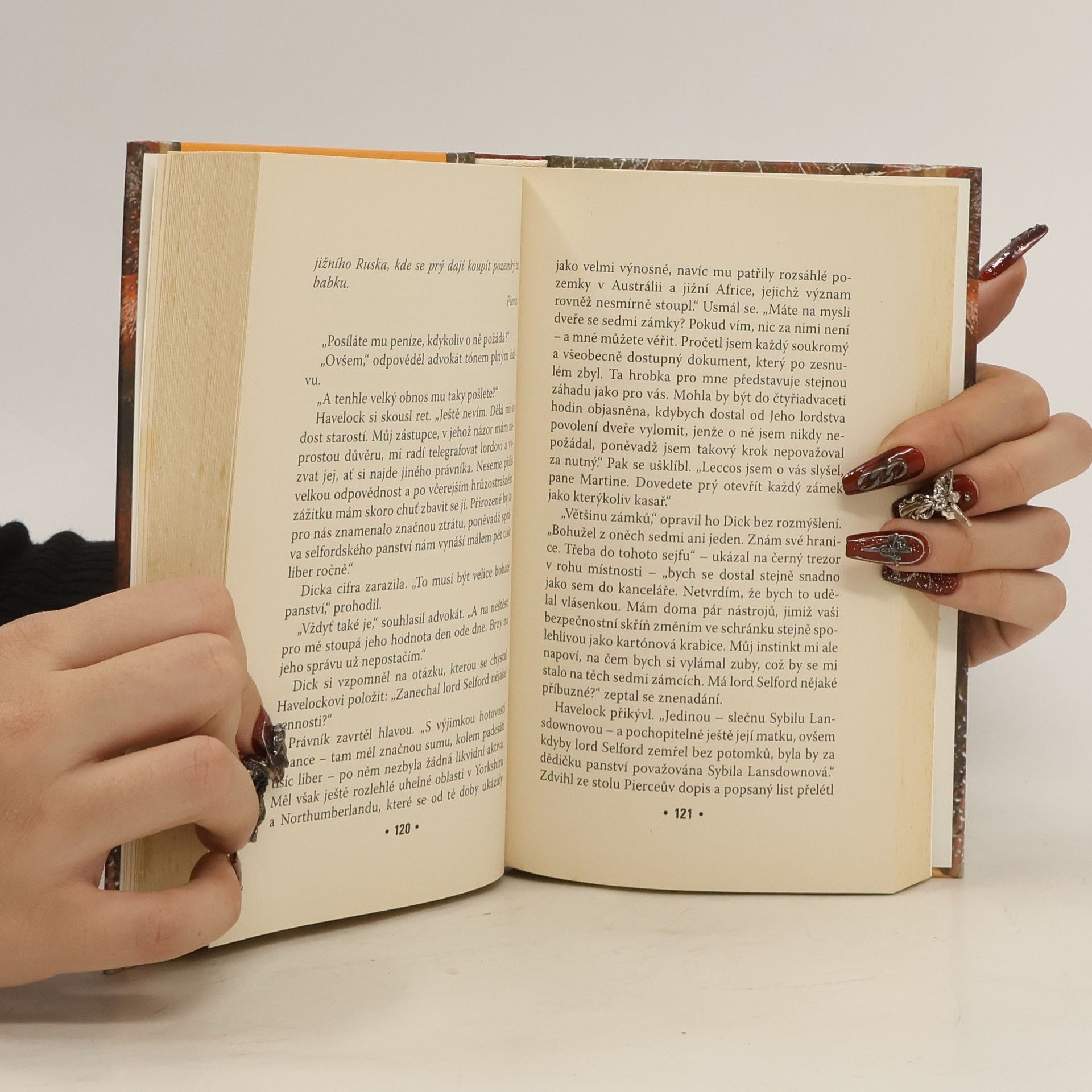 Edgar Wallace Dveře se sedmi zámky