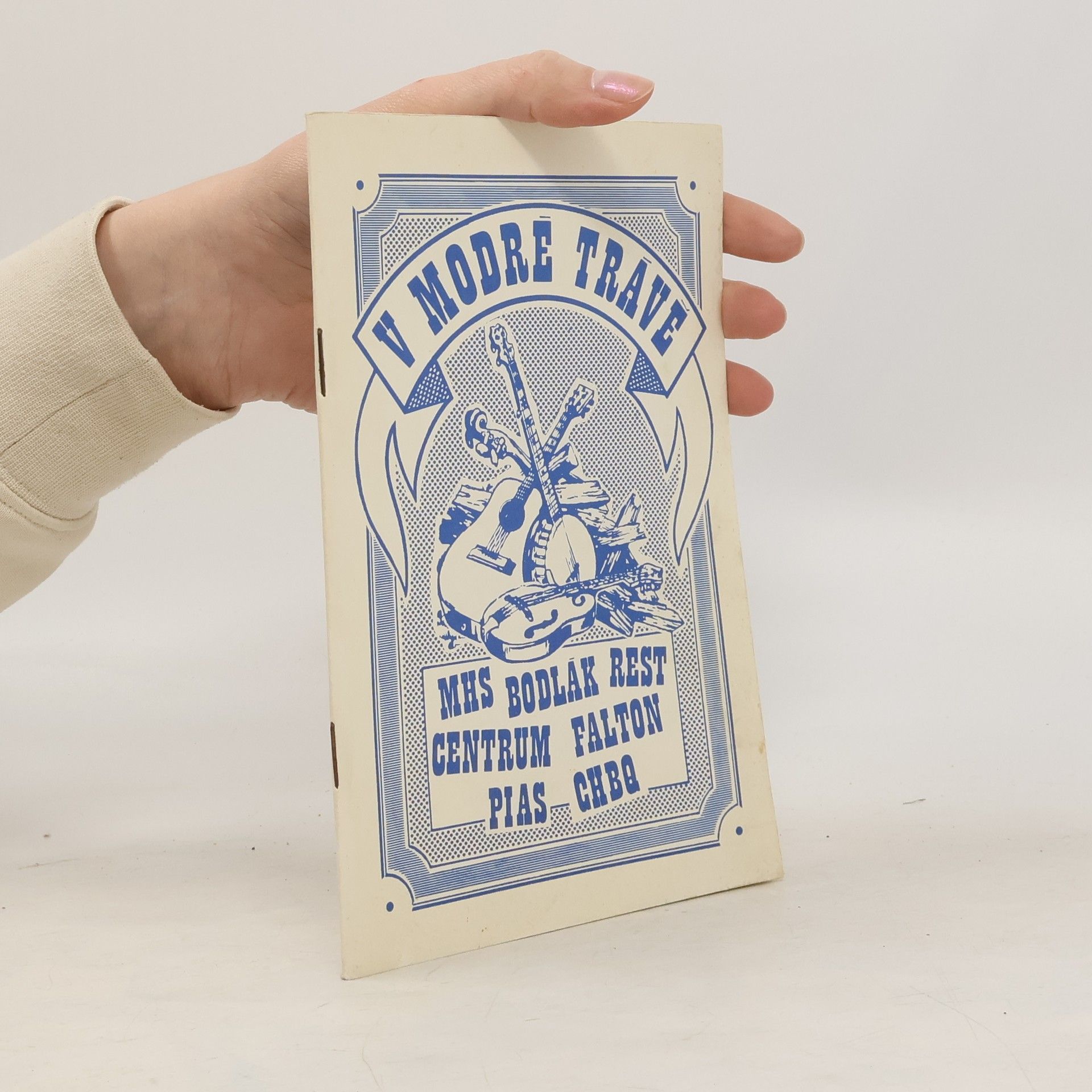 Kolektív autorov V modré trávě