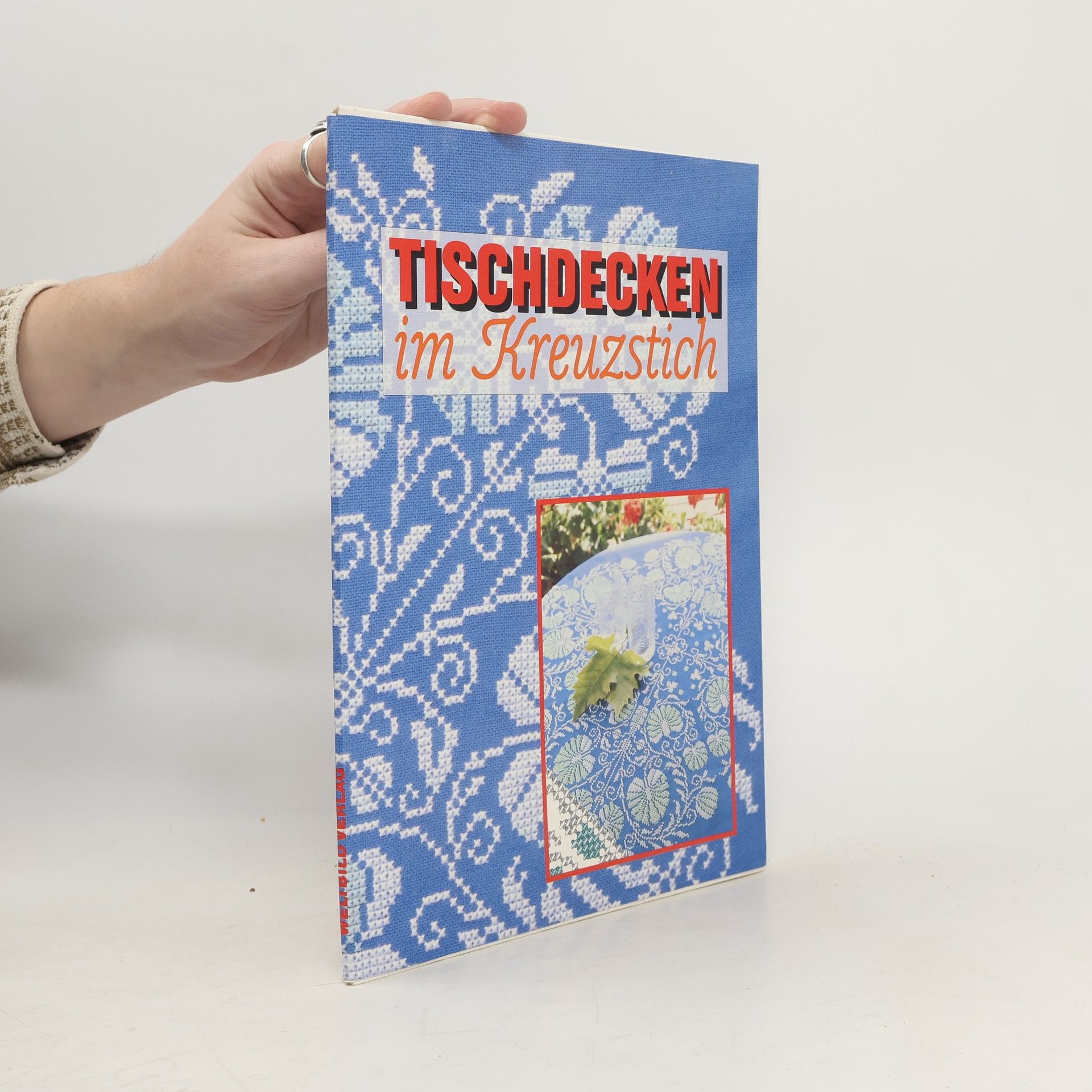 Autorenkollektiv Tischdecken im Kreuzstich