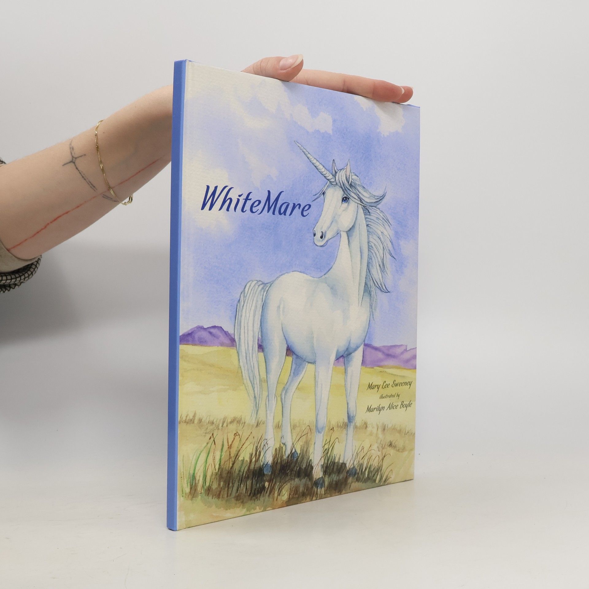 Mary Lee Sweeney WhiteMare