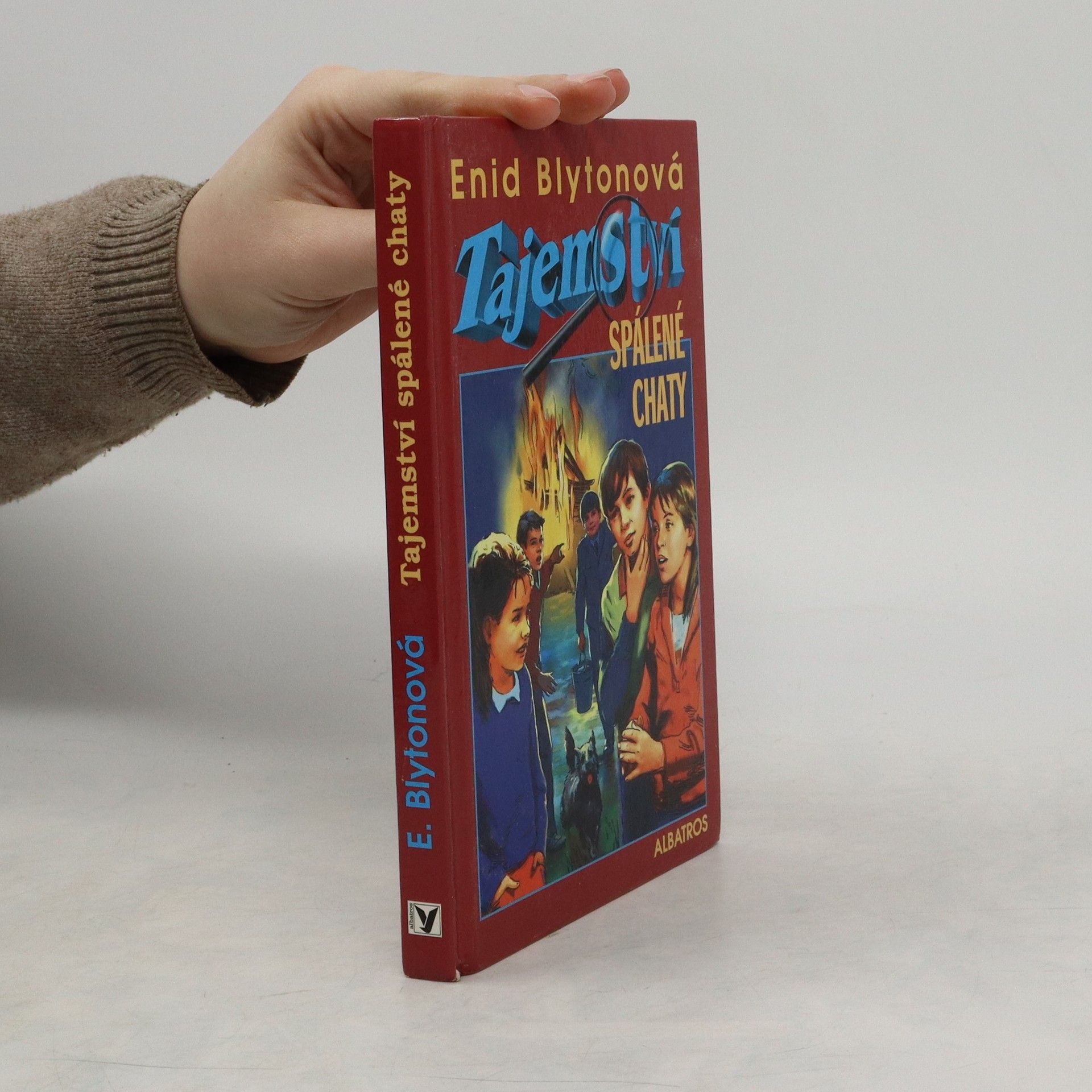 Enid Blyton Tajemství spálené chaty