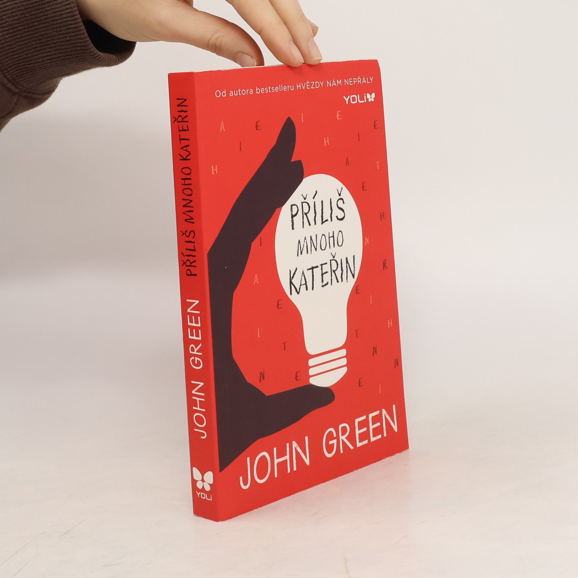 John Green Příliš mnoho Kateřin