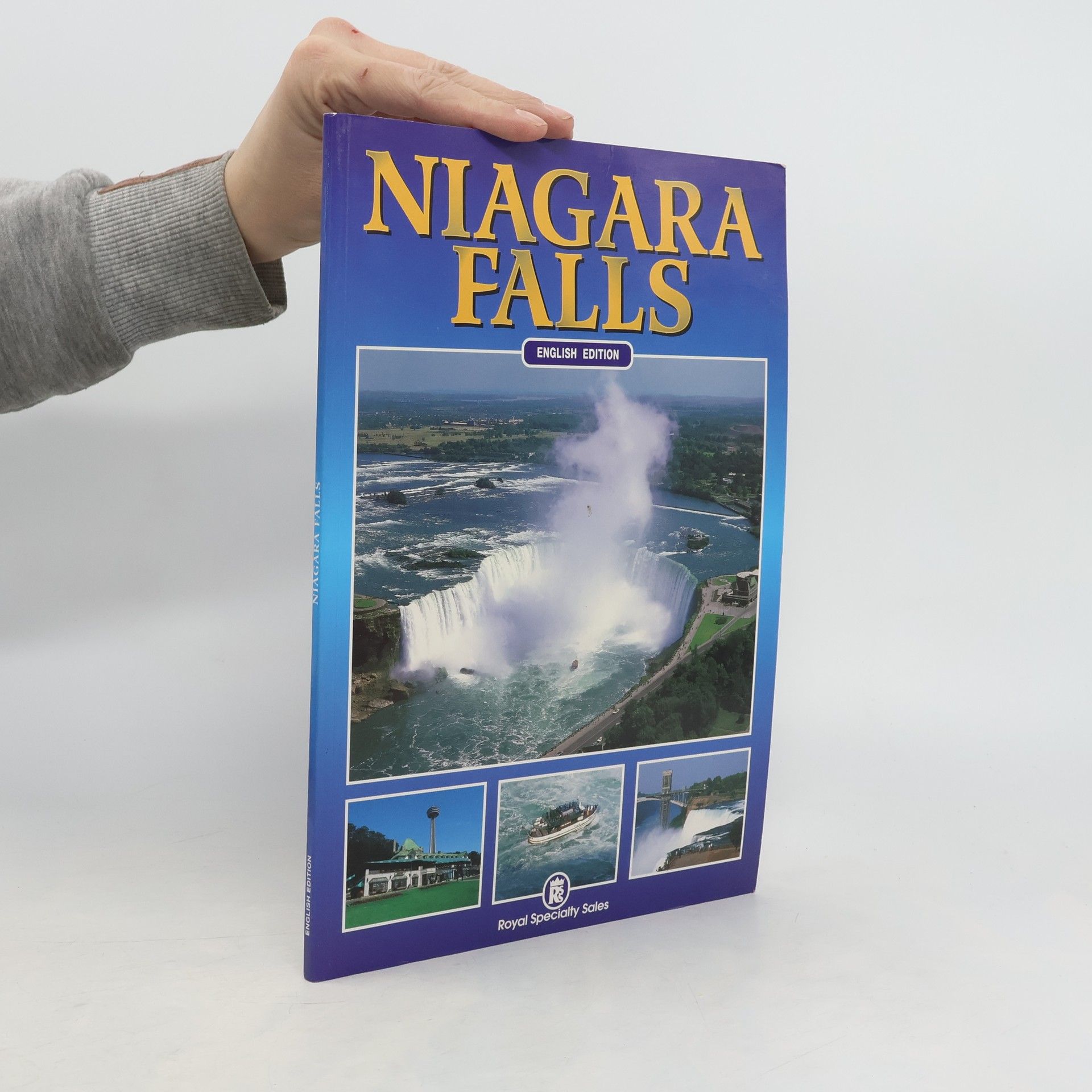 kolektiv Niagara Falls