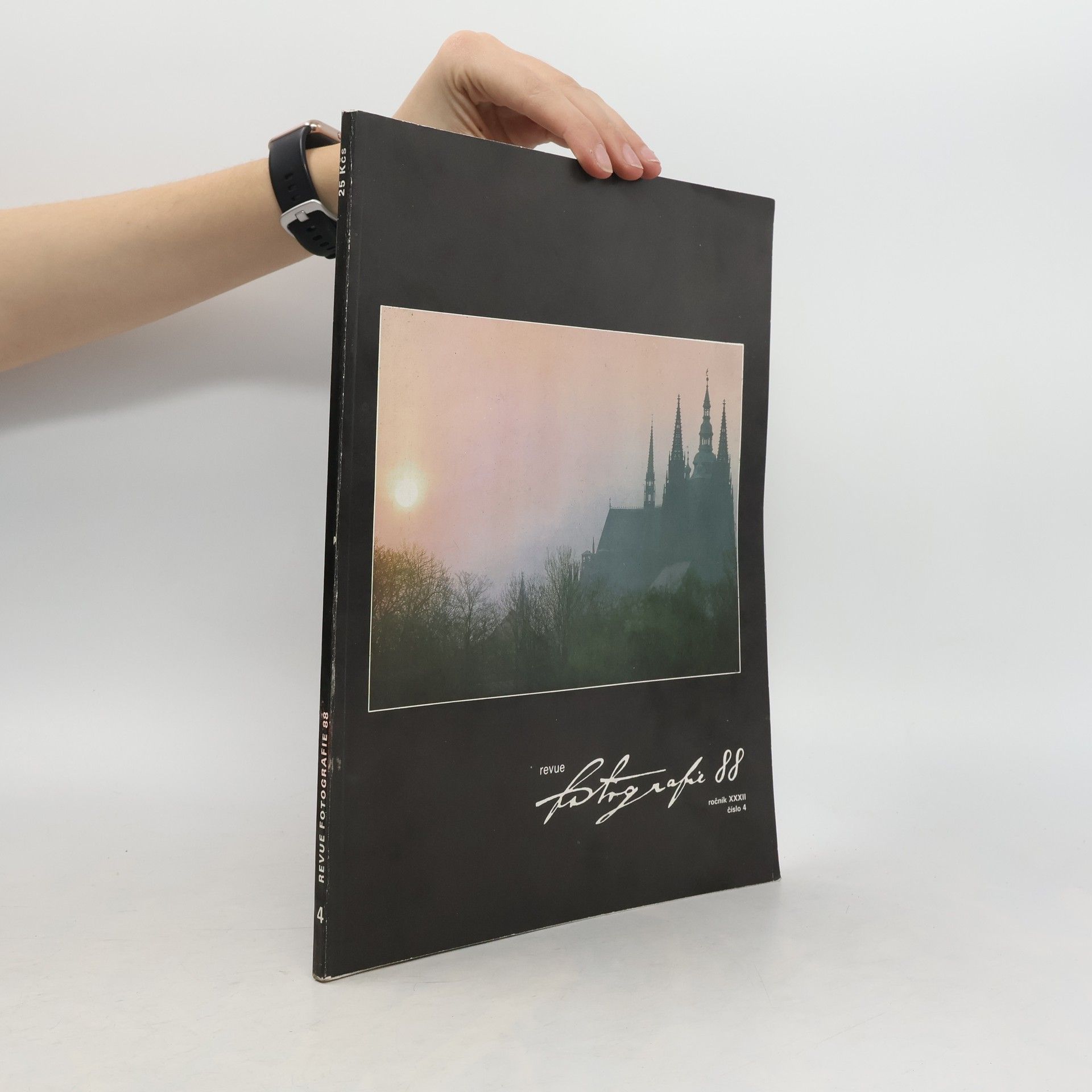 Autorenkollektiv Revue fotografie 88. Ročník XXXII/č. 4