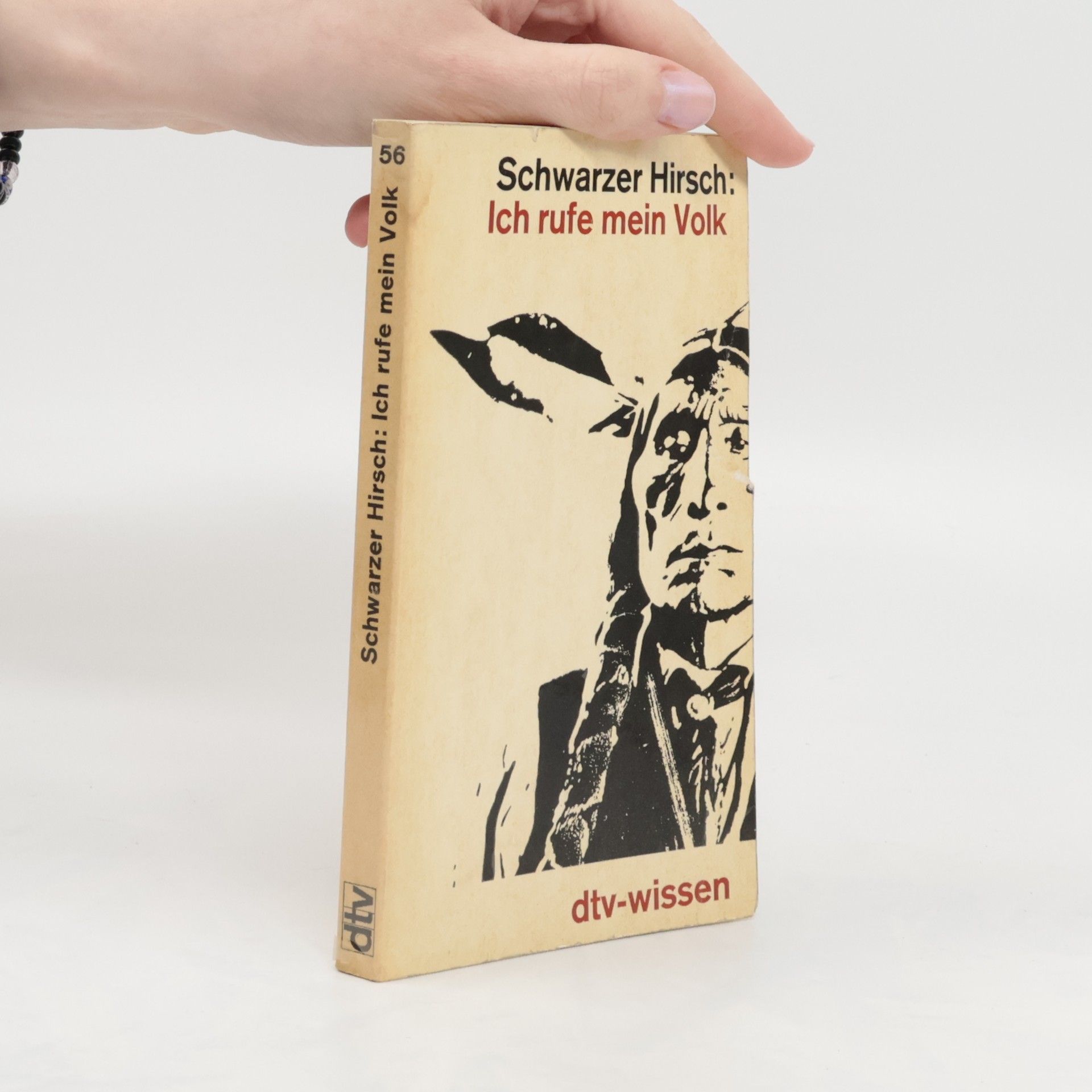 Collectif d'auteurs Schwarzer Hirsch. Ich rufe mein Volk