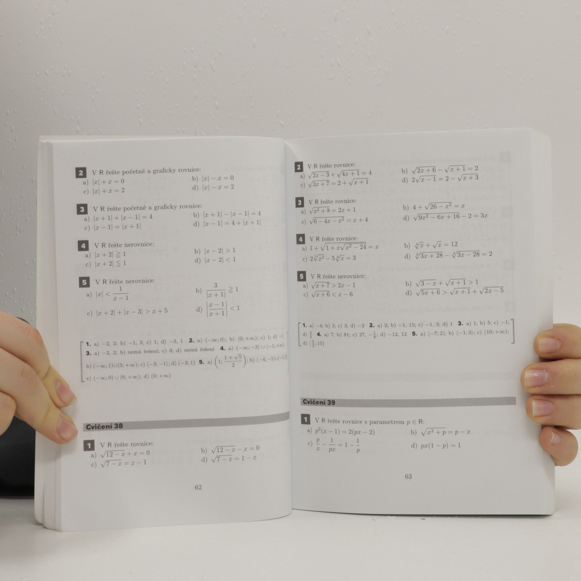 Dag Hrubý Matematická cvičení pro střední školy