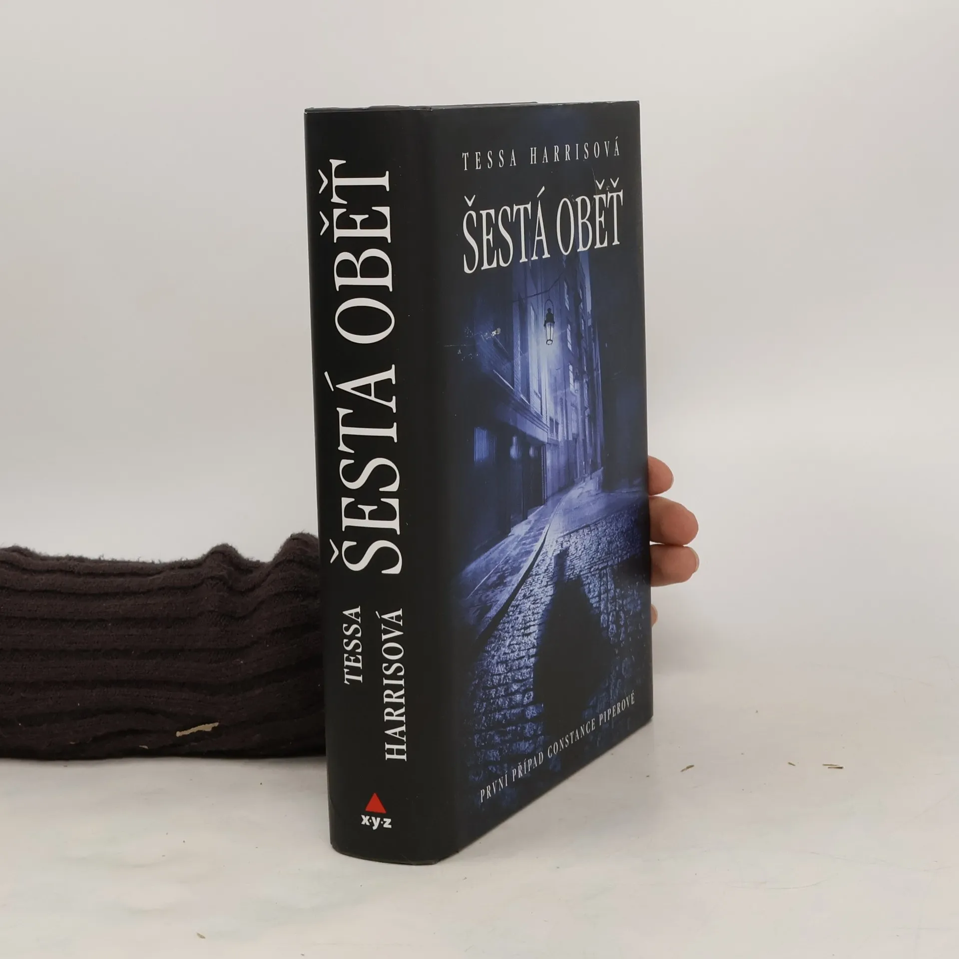 Šestá oběť | Book | Hardcover | Tessa Harris | CS