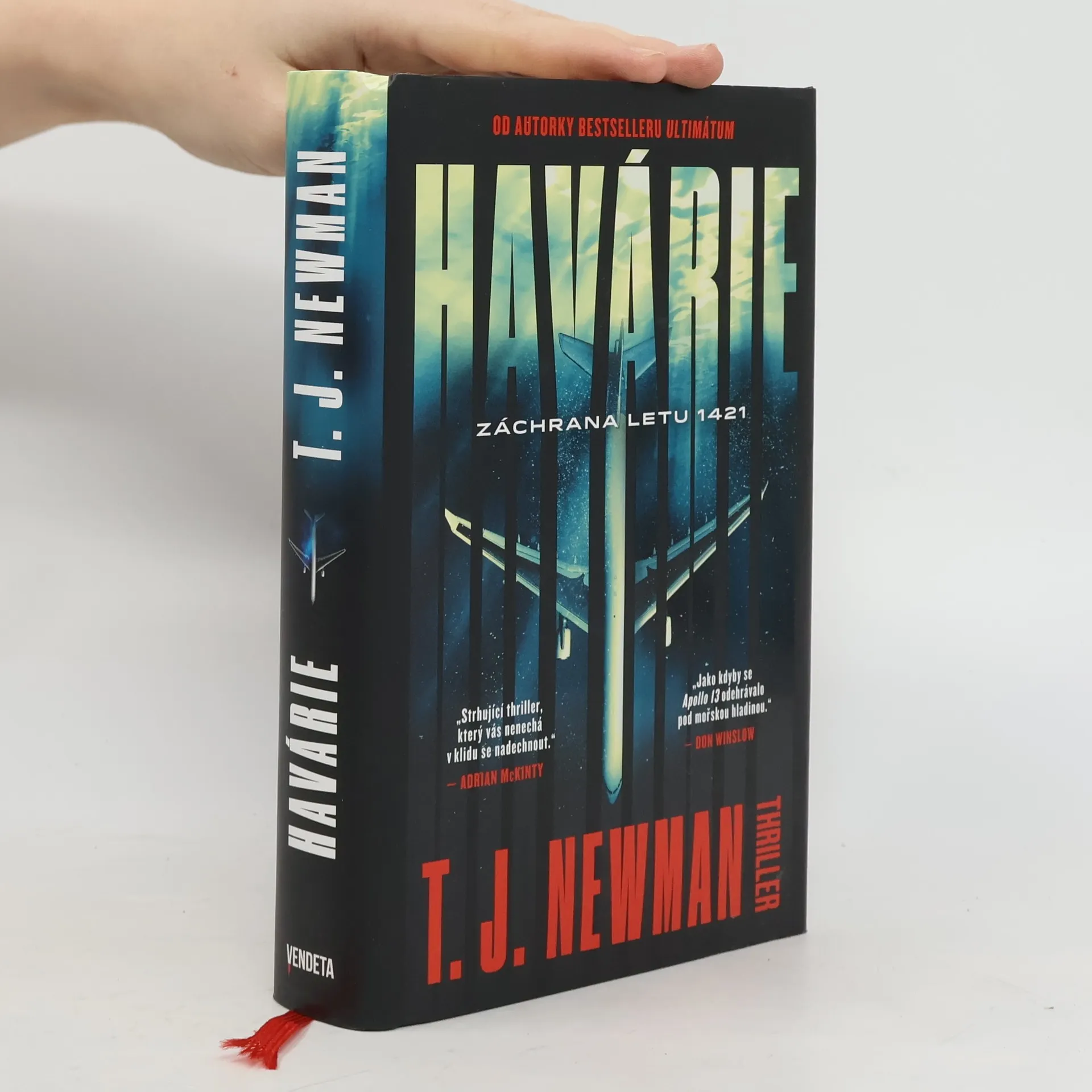 Havárie: Záchrana letu 1421 | Book | Hardcover | T. J. Newman | CS