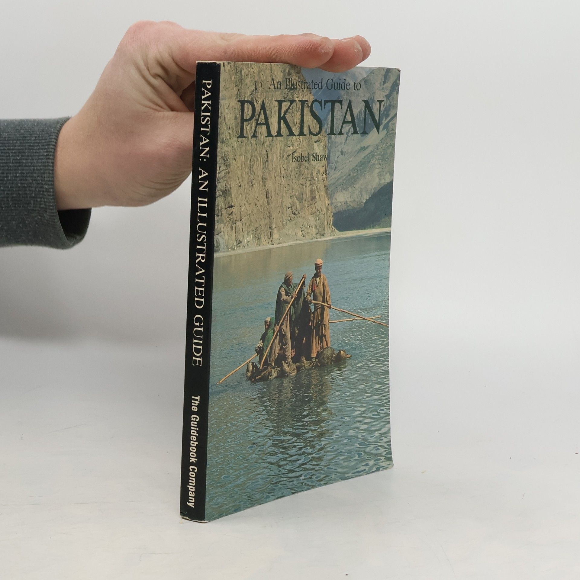 Isobel Shaw Pakistan. An Illustrated Guide