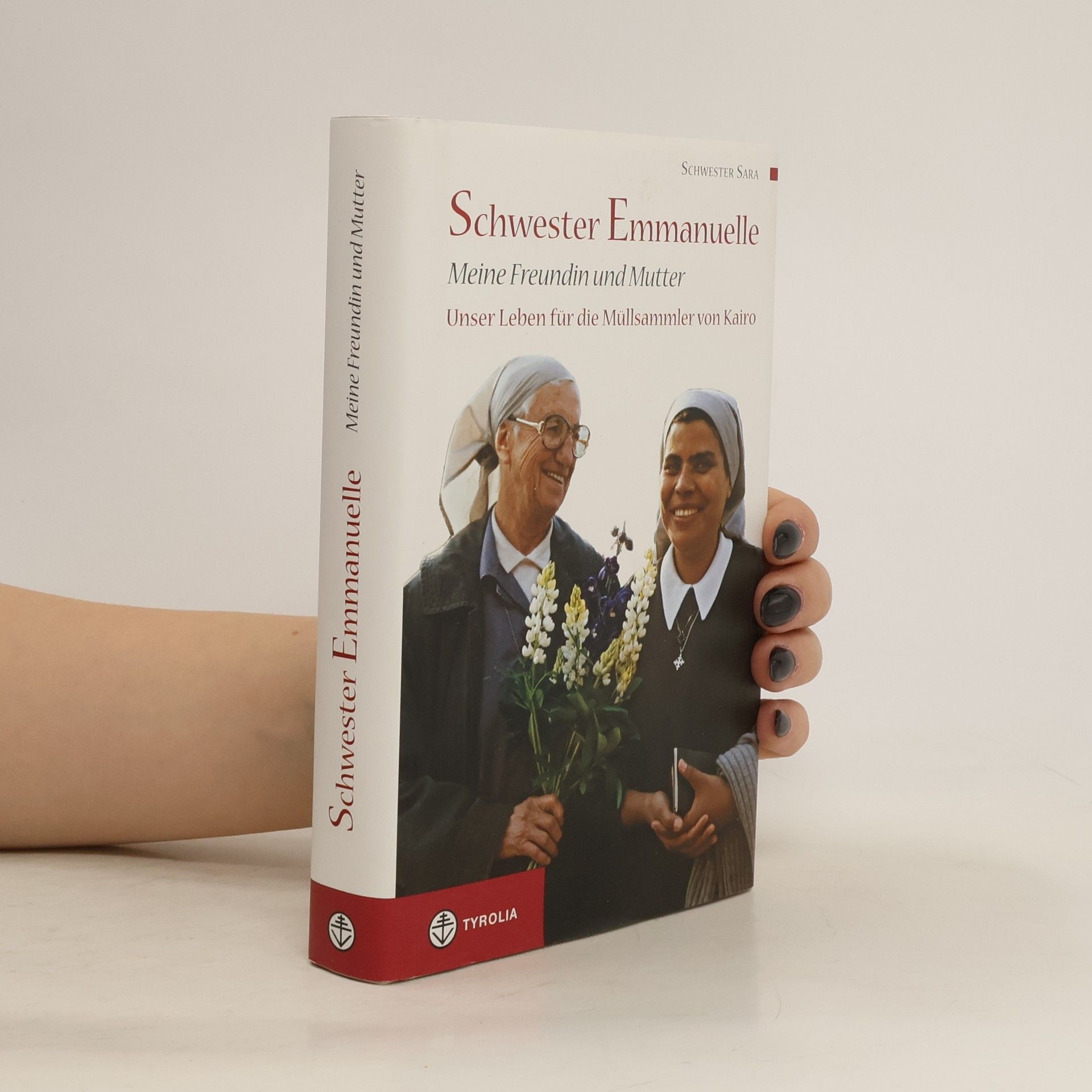 Sara Schwester Emmanuelle