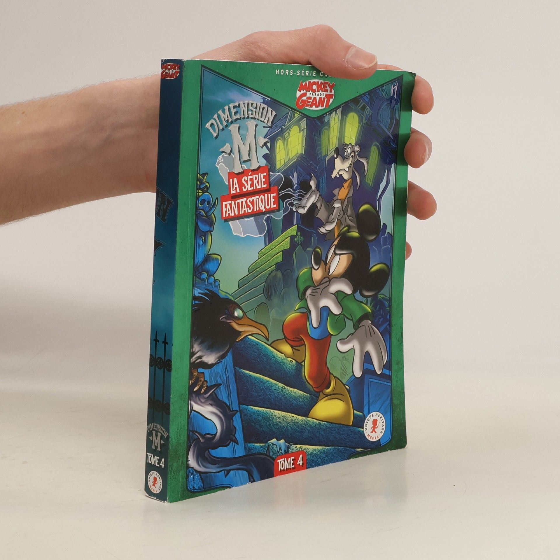 Collectif d'auteurs Mickey parade géant horse-série. Dimension M. La série fantastique 4