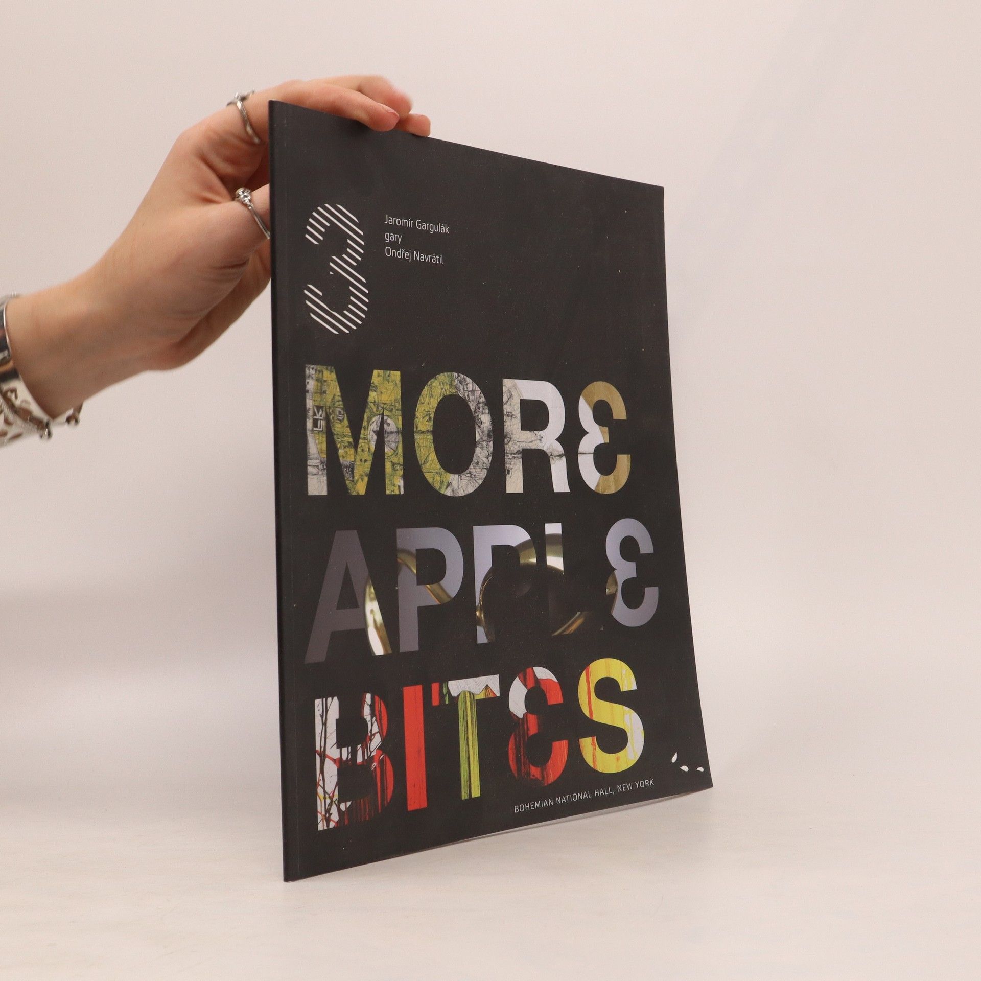 AA.VV. 3 More Apple Bites