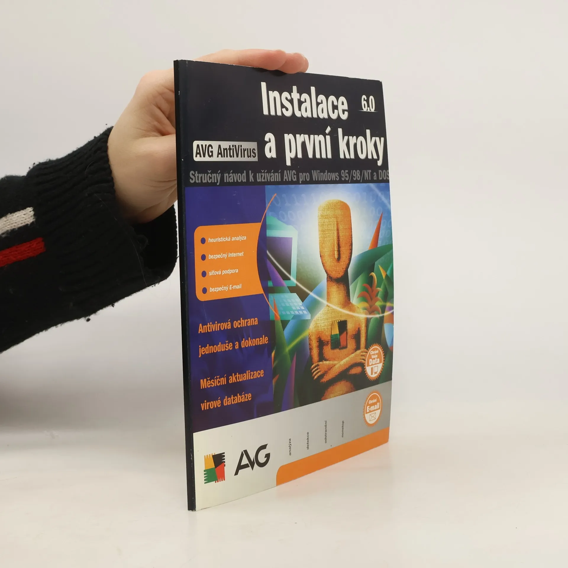 AVG AntiVirus. 6.0. Instalace a první kroky | Book | Paperback | kolektiv | CS